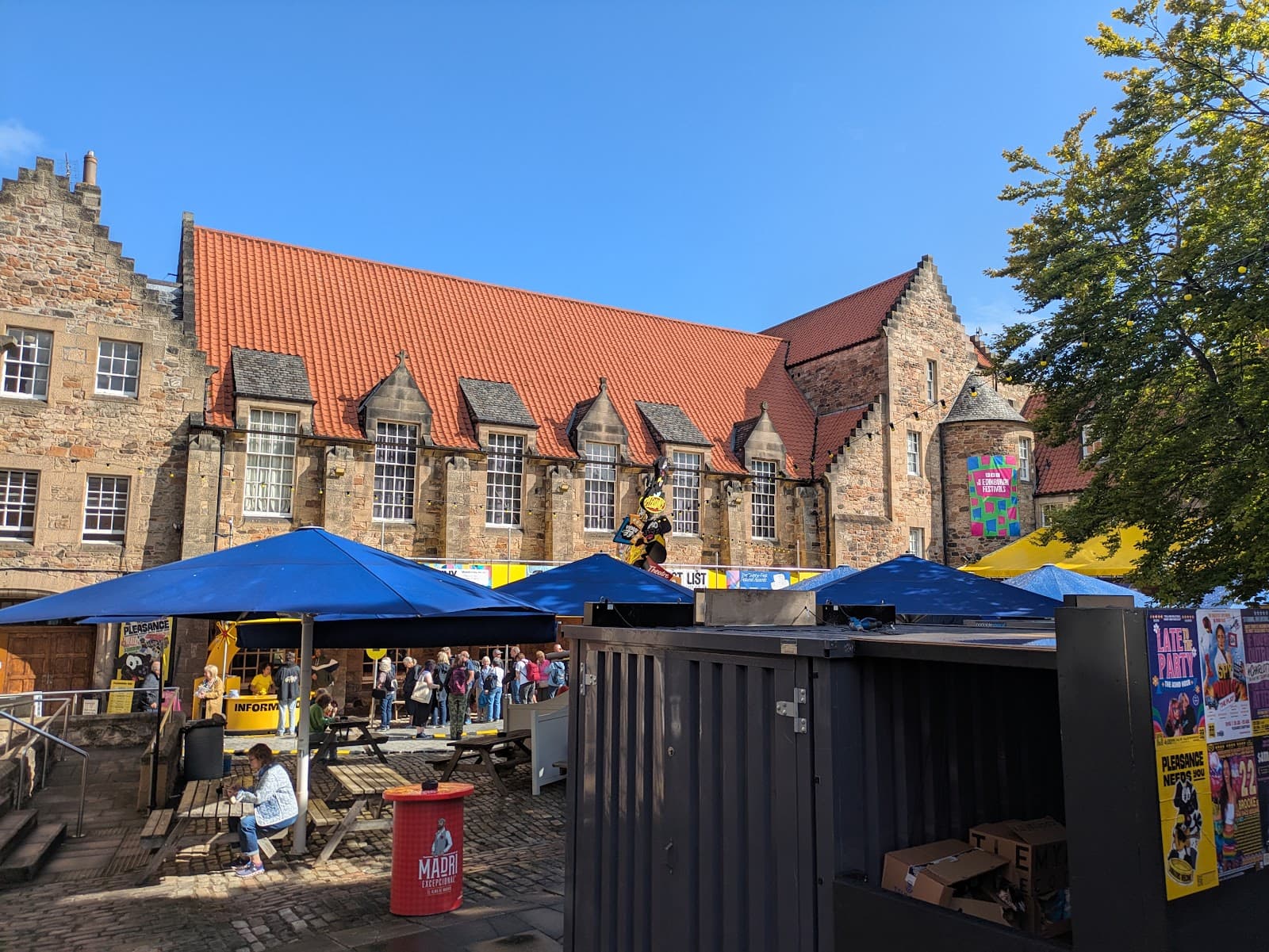 Pleasance Courtyard Edinburgh - Image 1