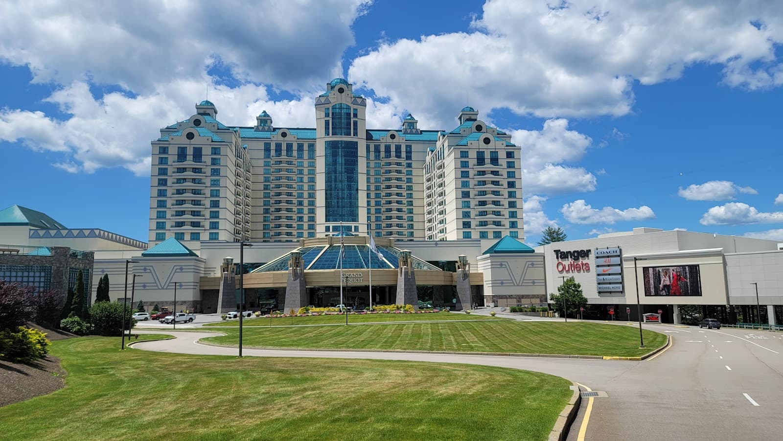 Foxwoods Resort Casino - Image 1