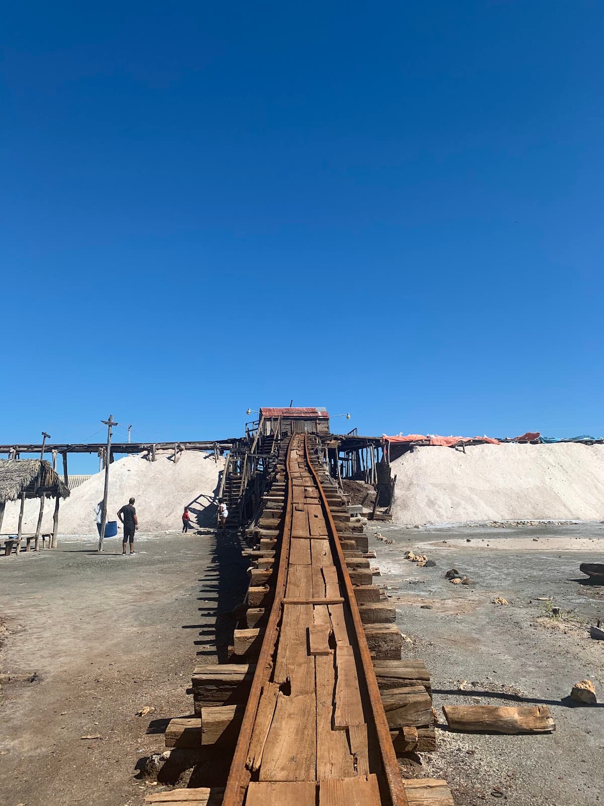 Salinas de Baní - Image 1