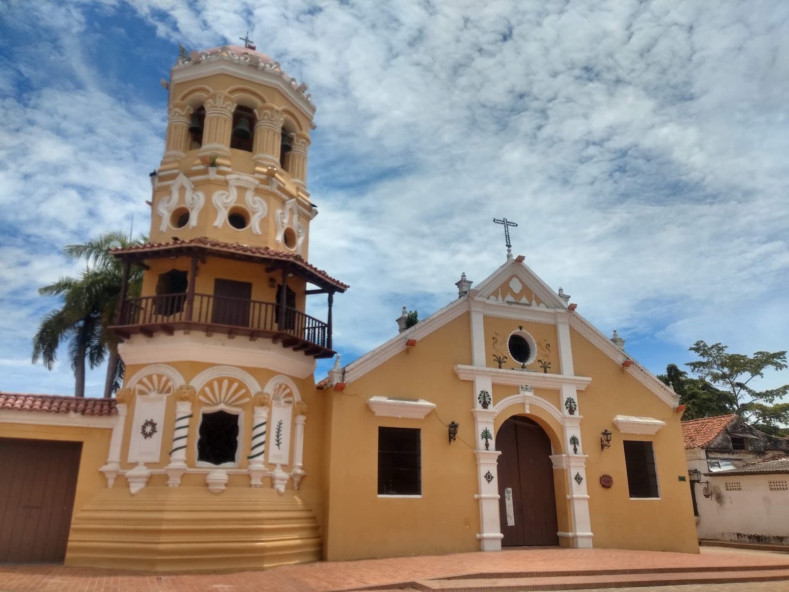 Plaza Santa Barbara Santa Cruz de Mompox - Image 1