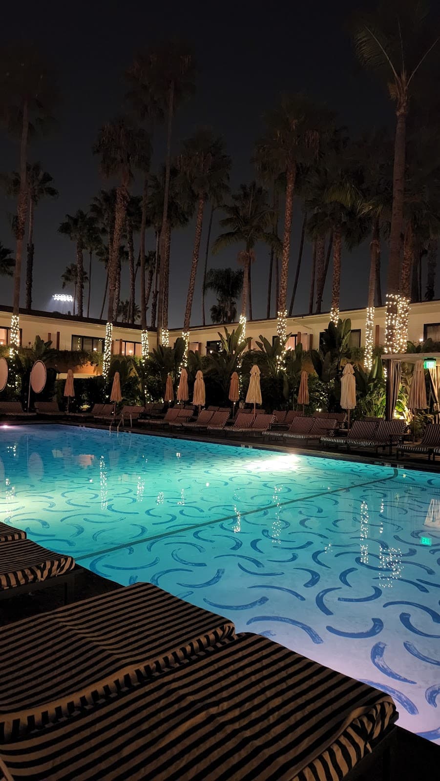 7000 Hollywood Blvd, Los Angeles, CA 90028 - Image 1