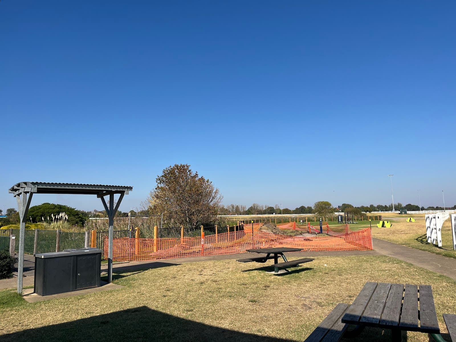 Caulfield Racecourse Reserve - Image 1
