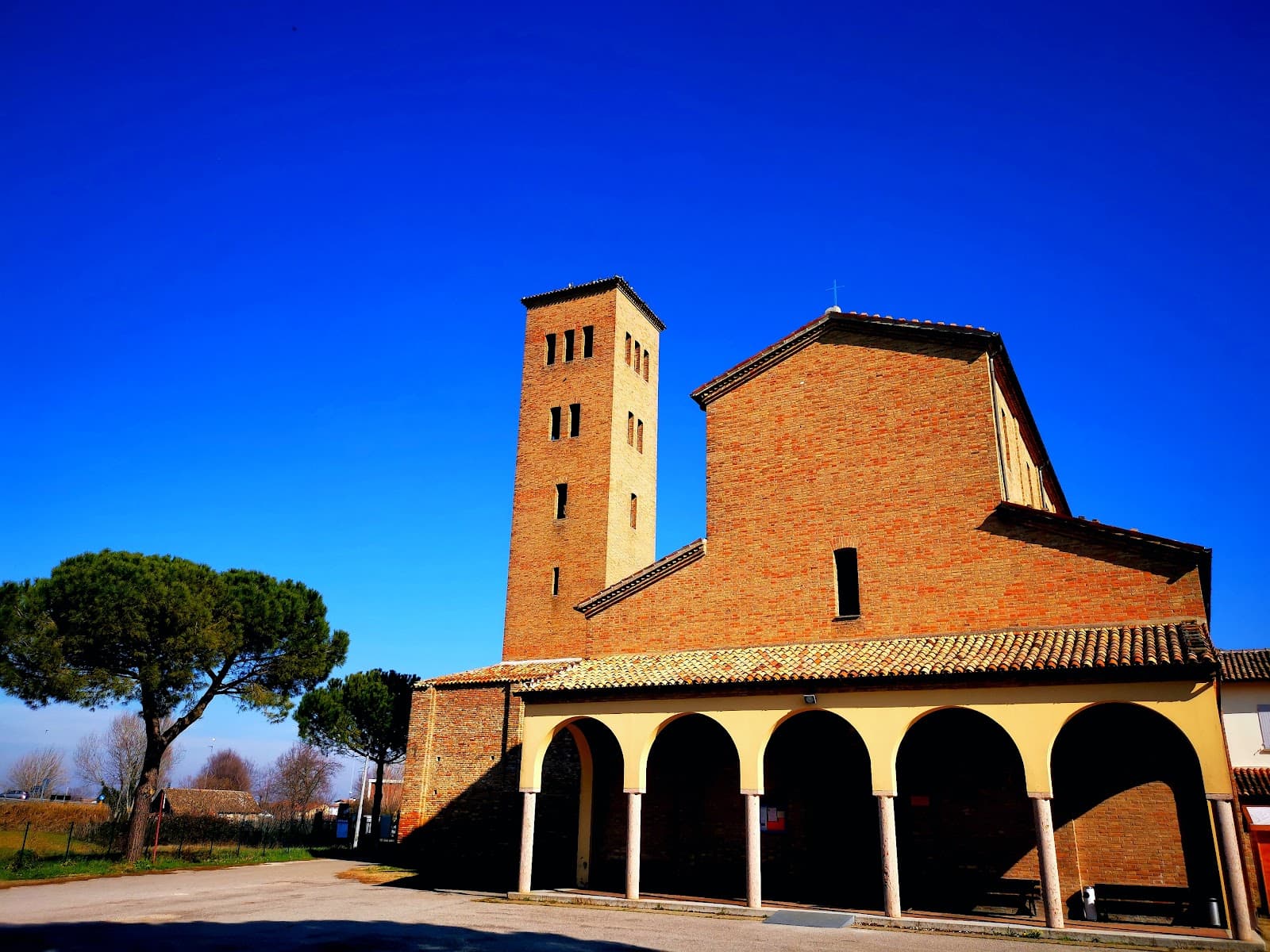 Santa Maria in Porto Fuori - Image 1