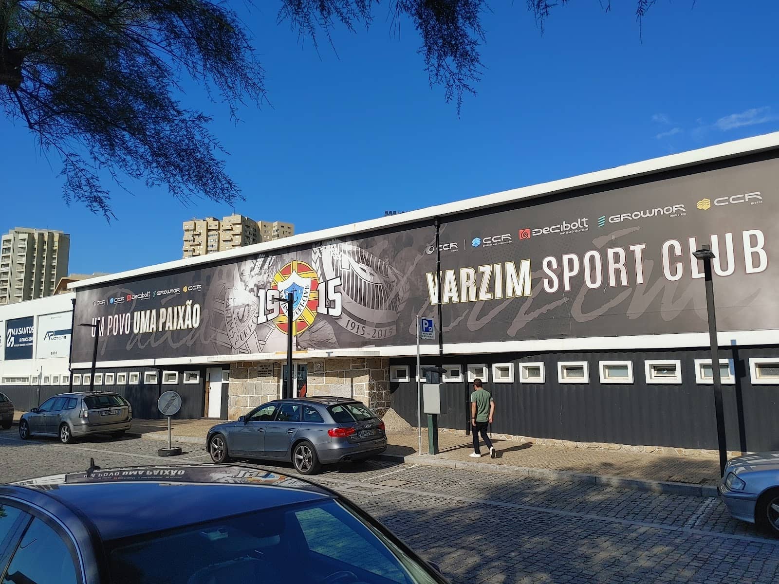 Seaside Stadium Location