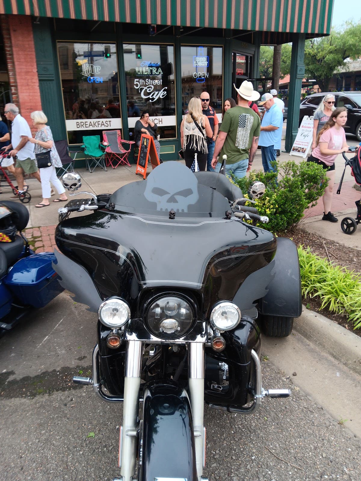 The Unexpected Murals - Image 1