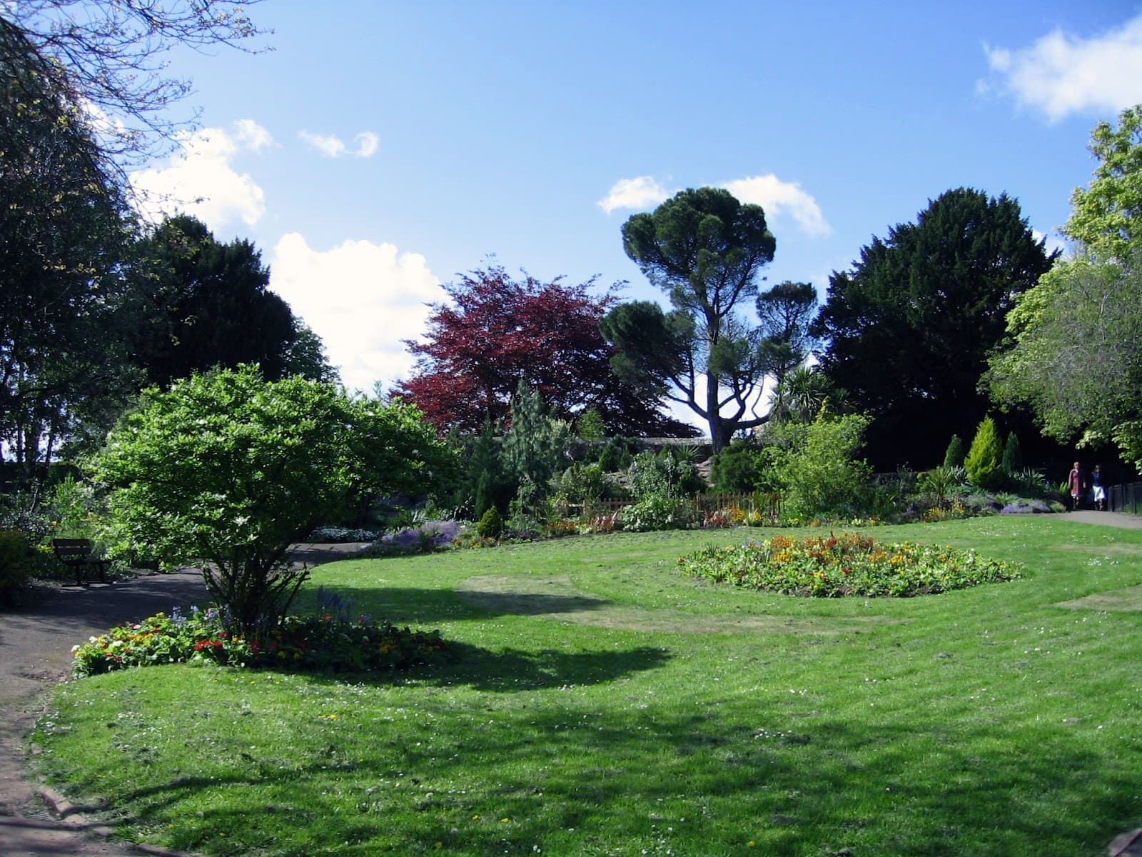 Rougemont Gardens - Image 1