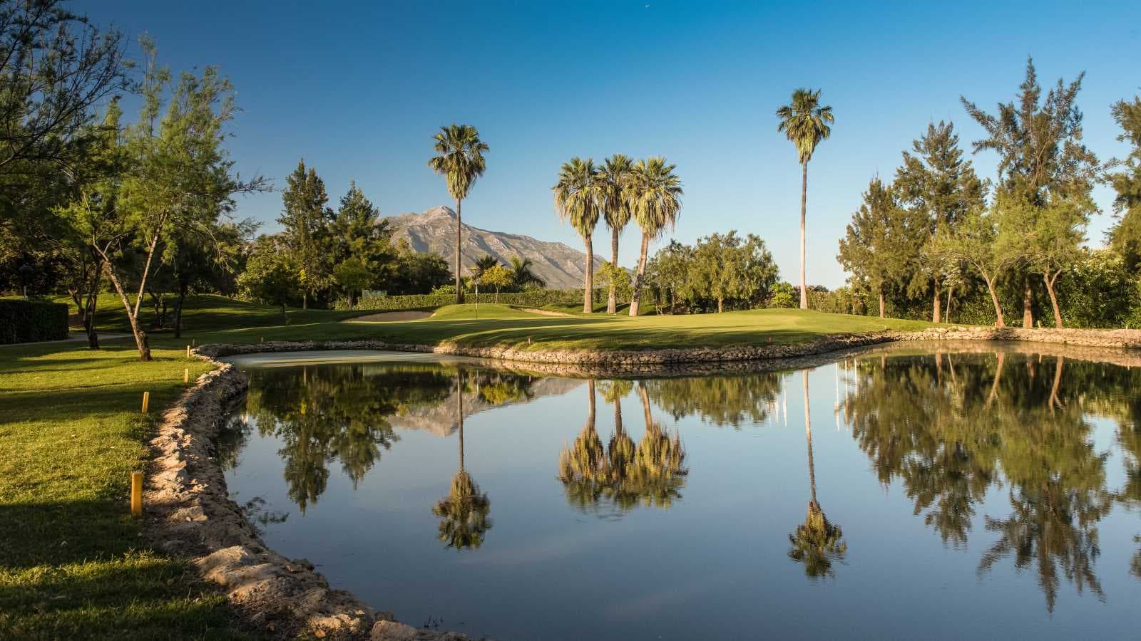La Quinta Golf & Country Club - Image 1