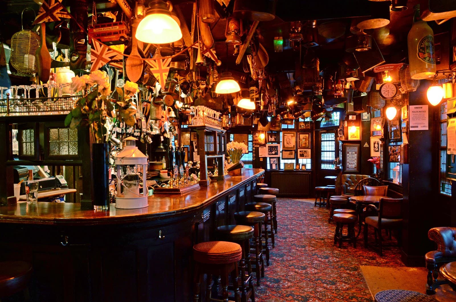 Churchill Arms - Image 1