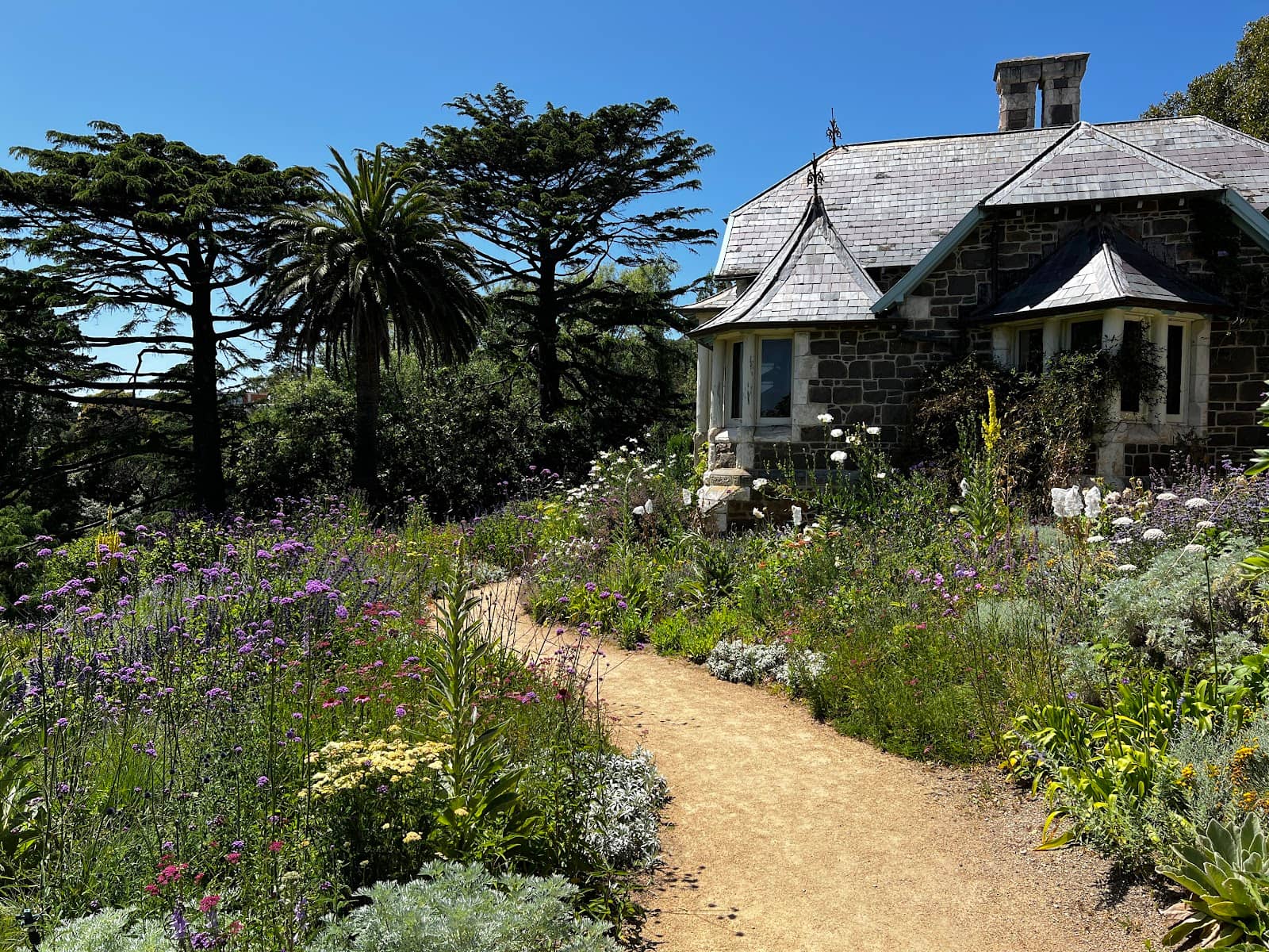 Nursery & Garden Shop