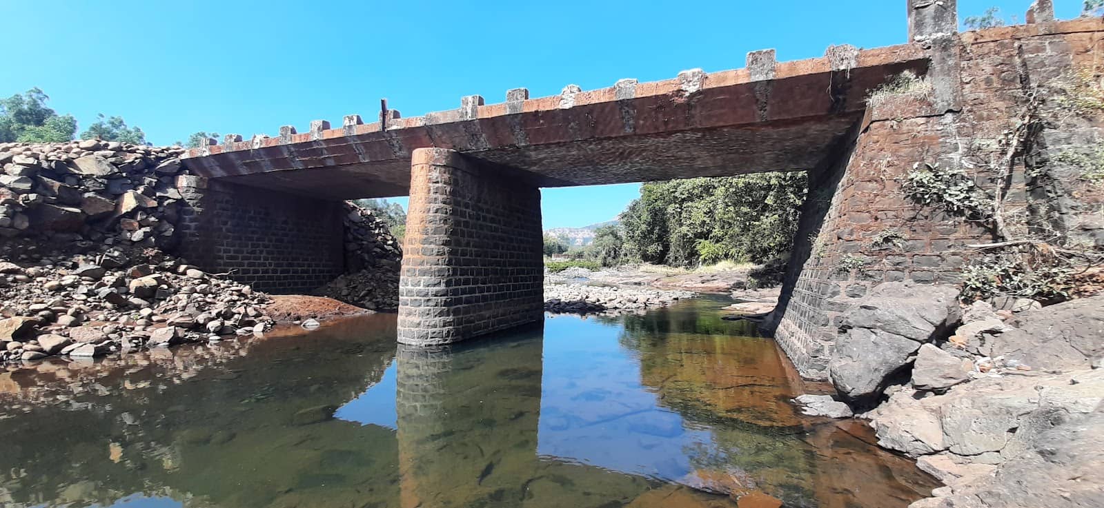 Kaas Plateau Proximity
