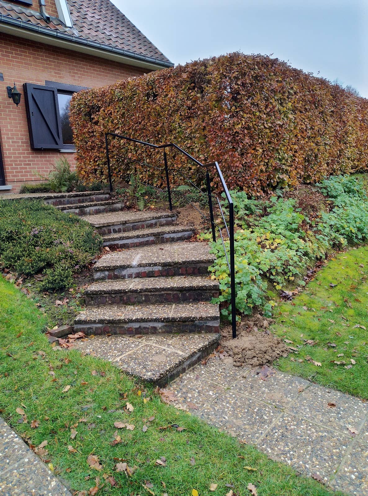 Charming Cafes and Bistros