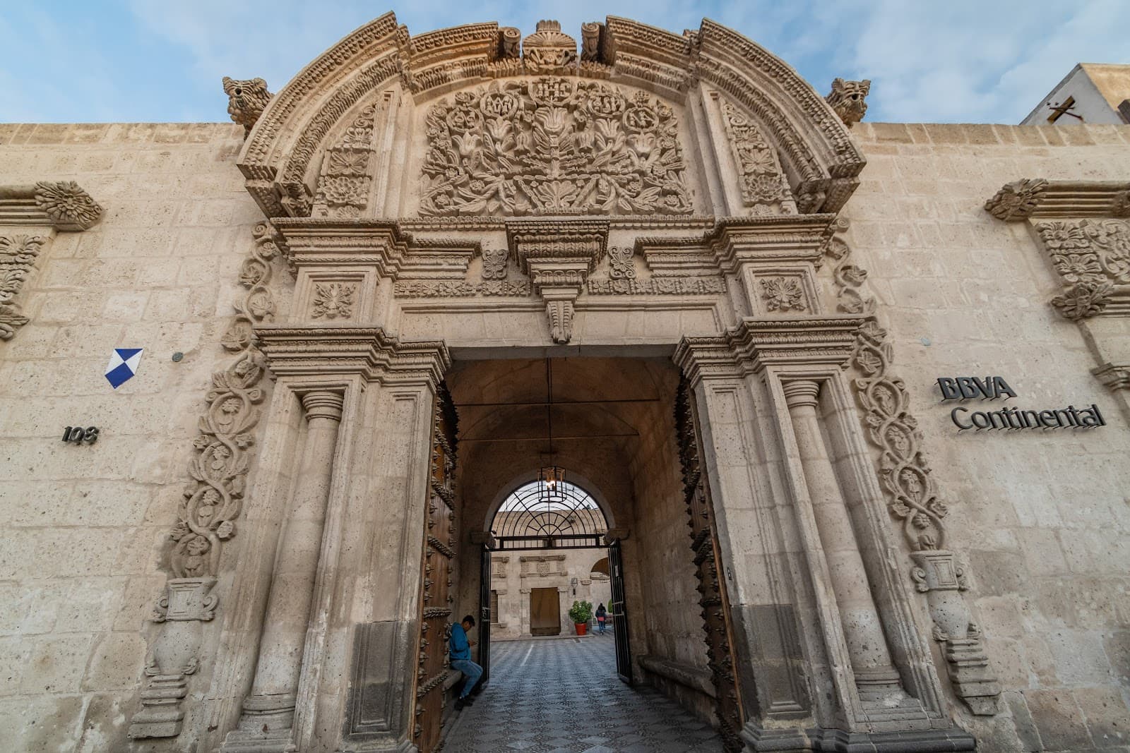 Tristán del Pozo House - Image 1