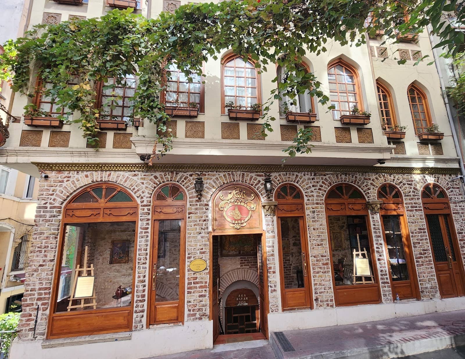 Soothing Foam Massage