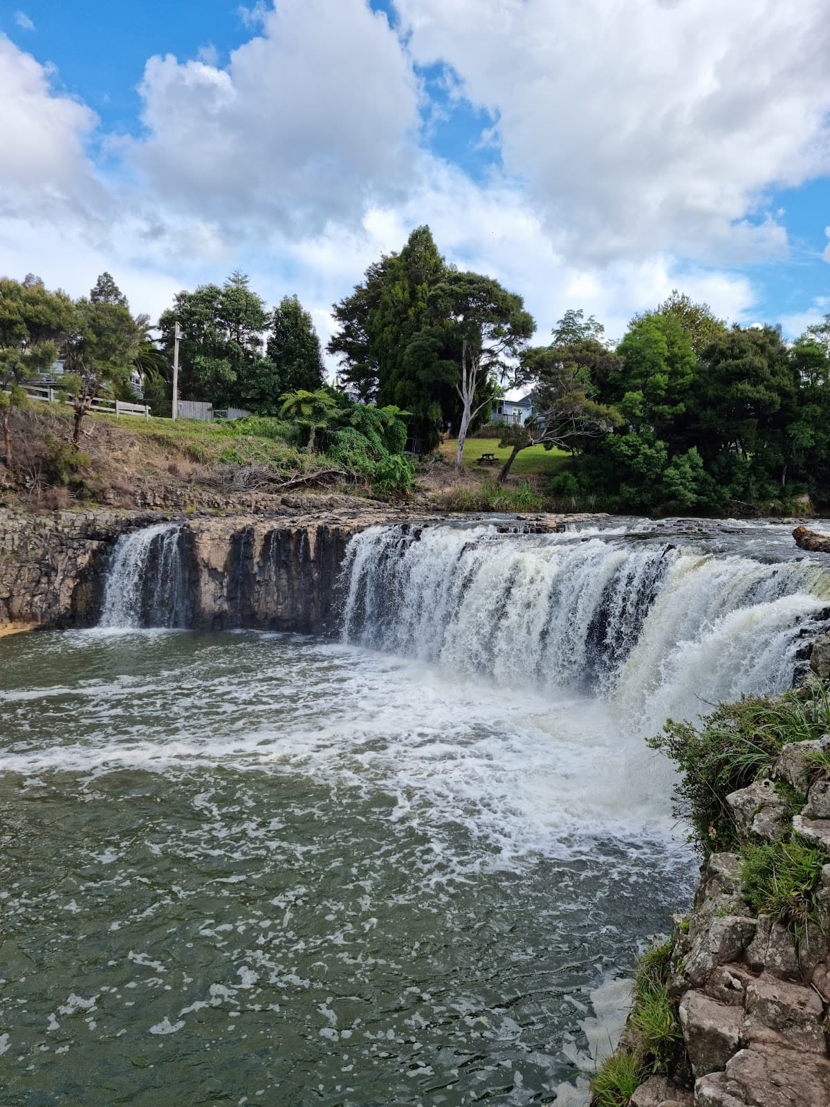 Haruru Falls - Image 1