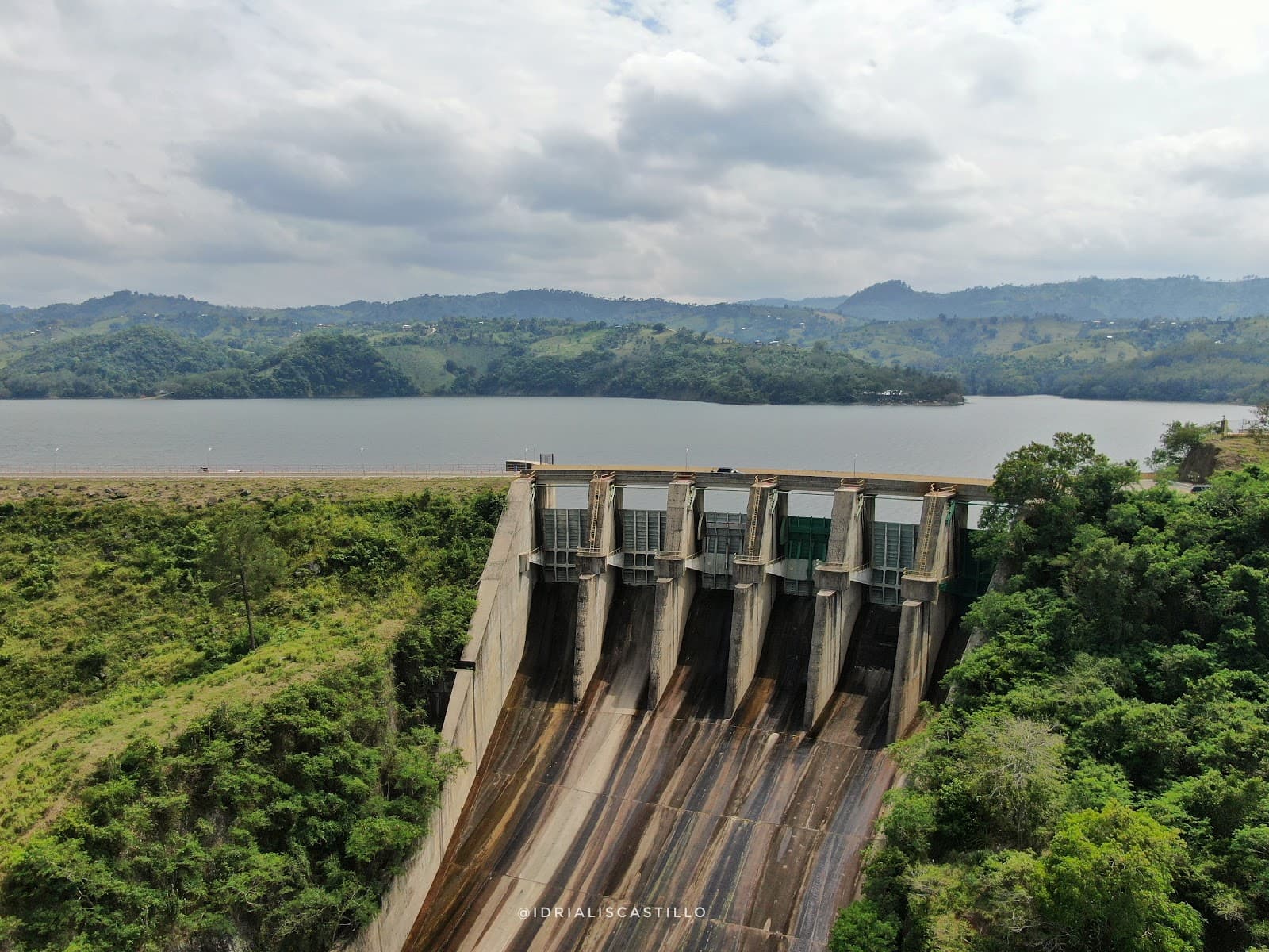 Tavera Dam (Presa de Tavera) - Image 1