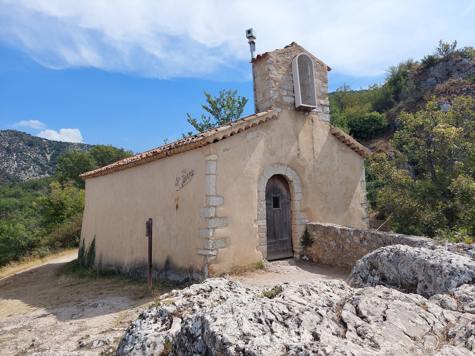 Saint-Jean-Baptiste Church (Aiguines) - Image 1