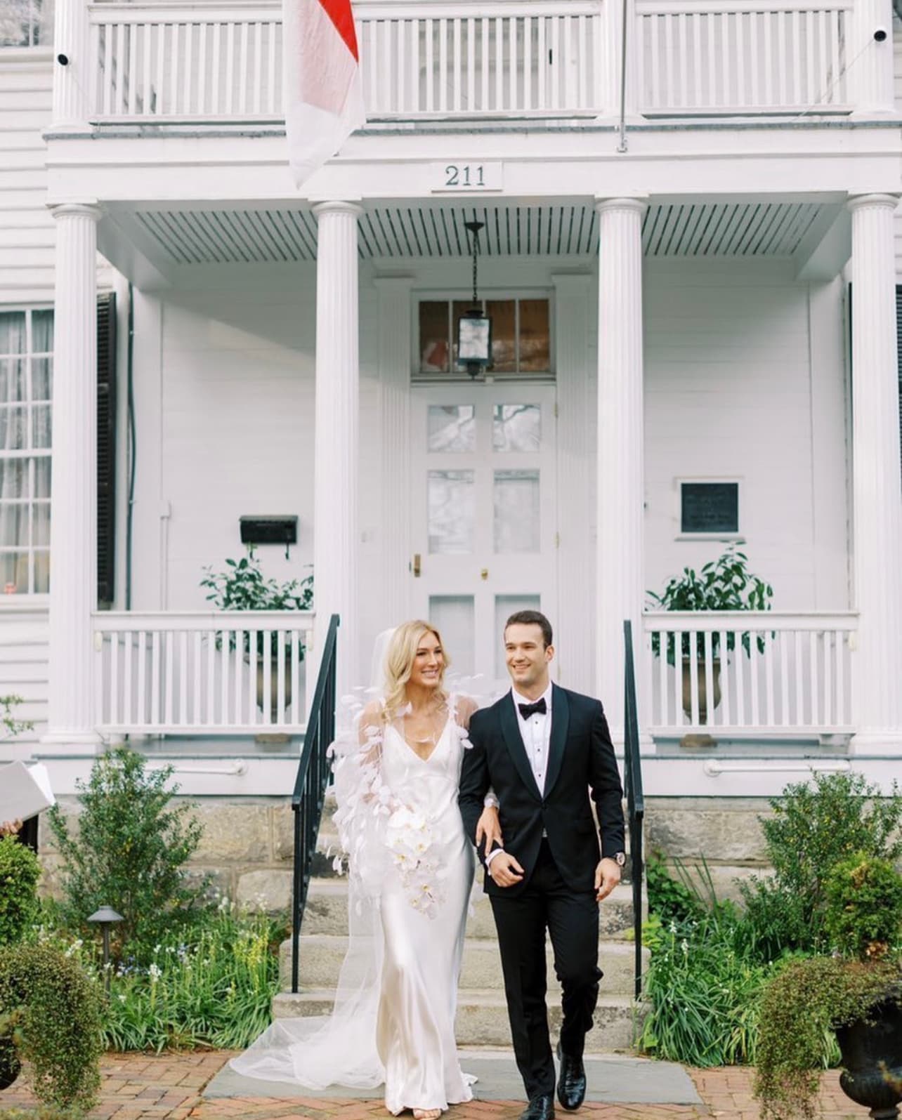 Haywood Hall & Gardens - Image 1