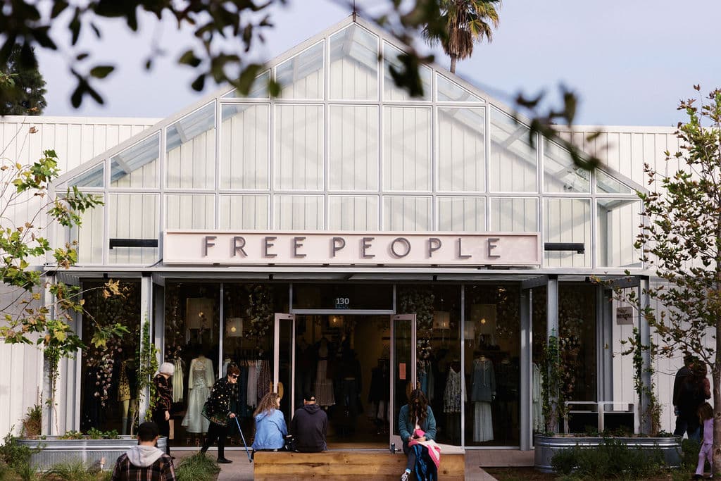 River Street Marketplace - Image 1