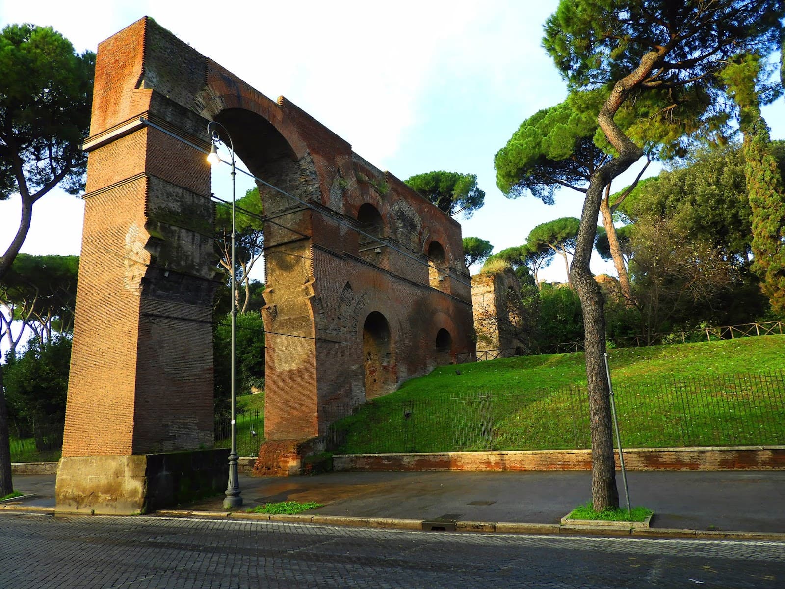Via Appia Antica and Aqua Claudia Rome - Image 1