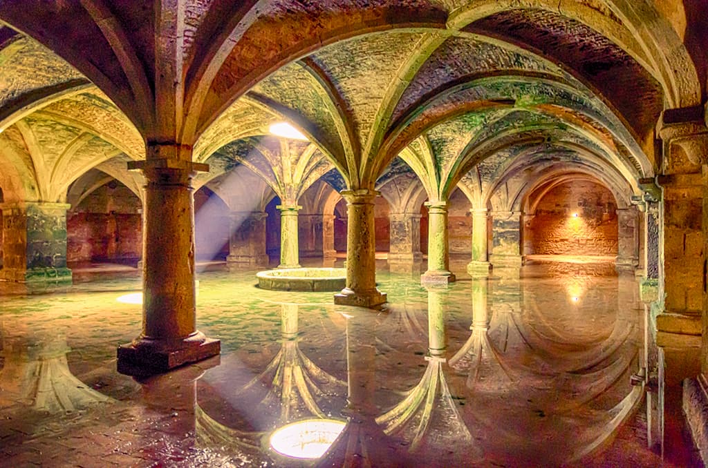 Portuguese Cistern - Image 1