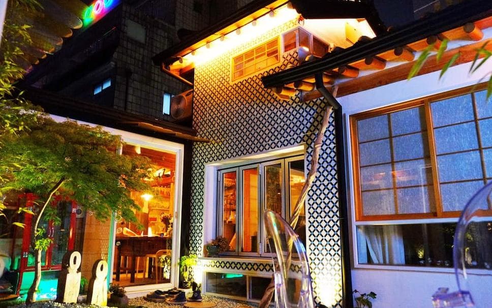 Various Hanok Stays (e.g., Airbnb) - Image 1