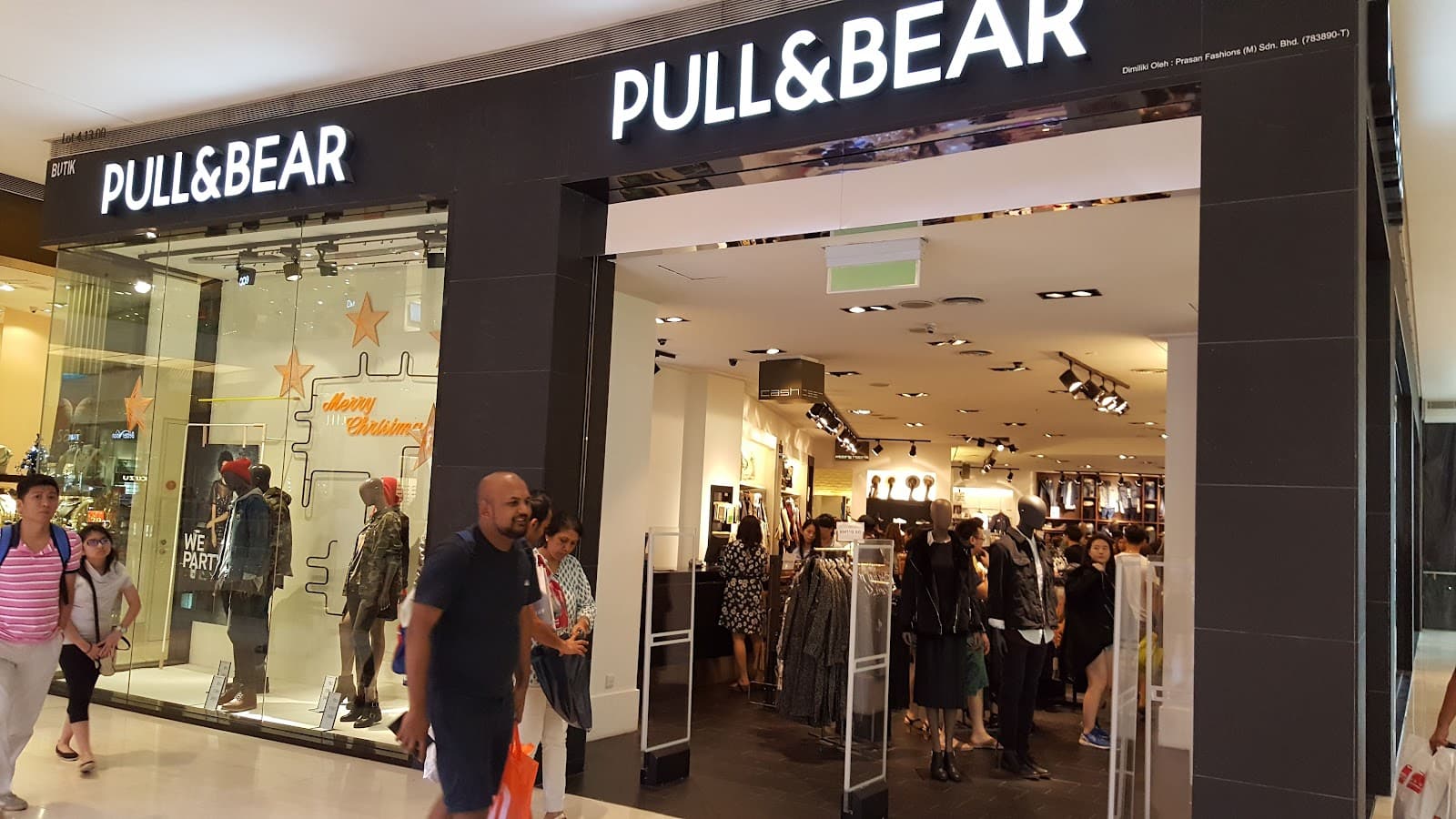 Pull&Bear - Image 1