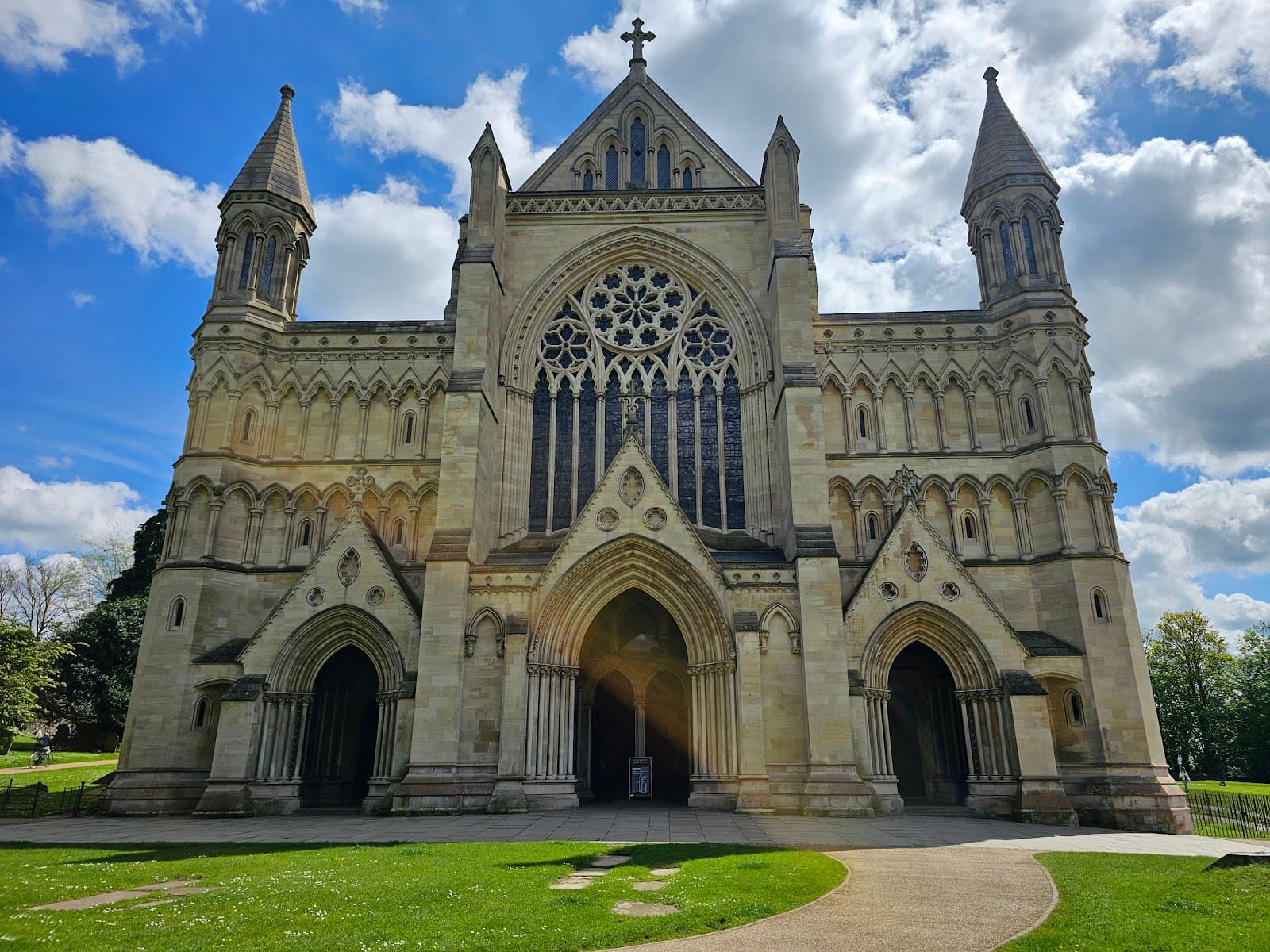 St Albans Cathedral - Image 1