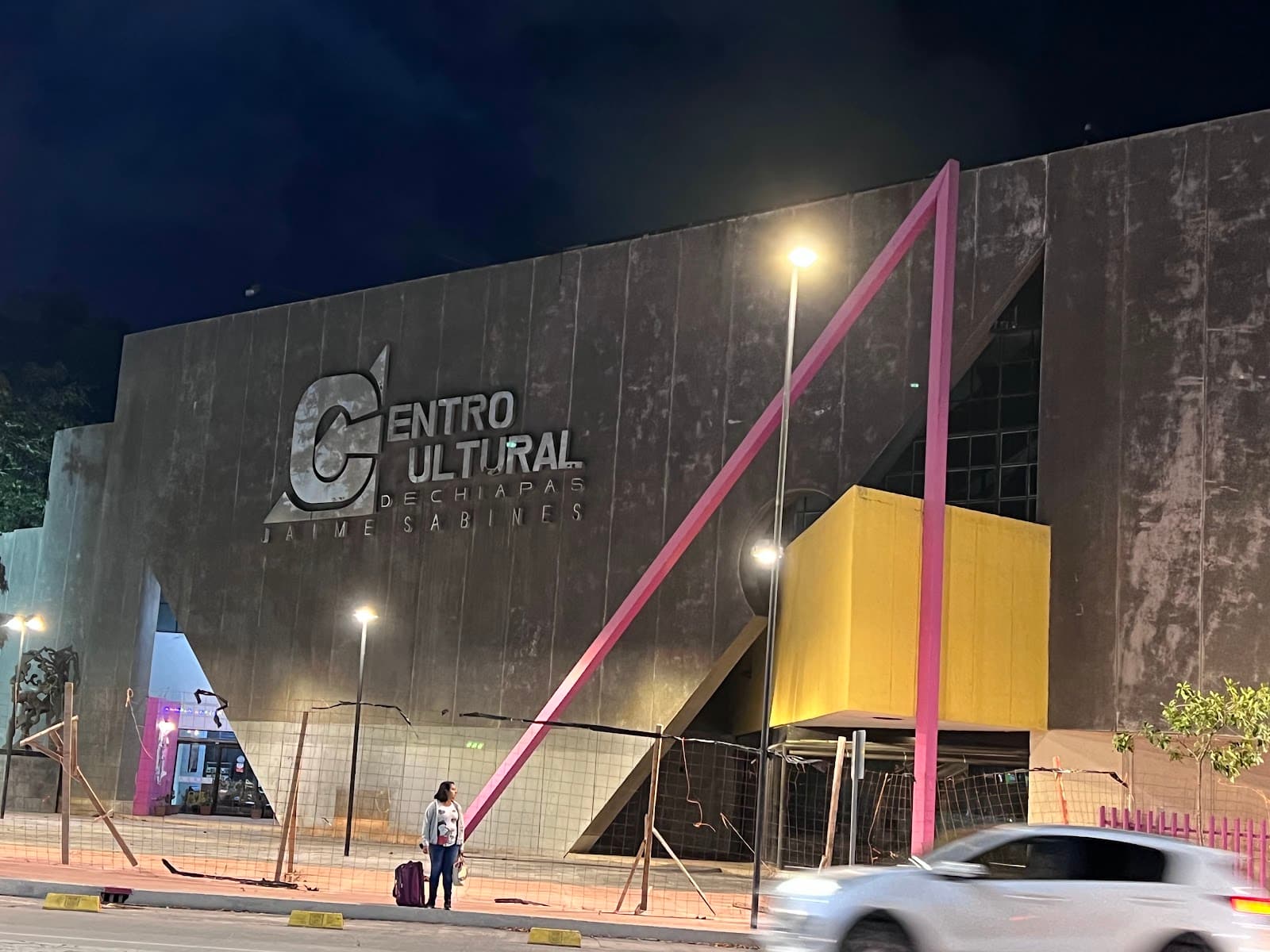Centro Cultural Jaime Sabines - Image 1