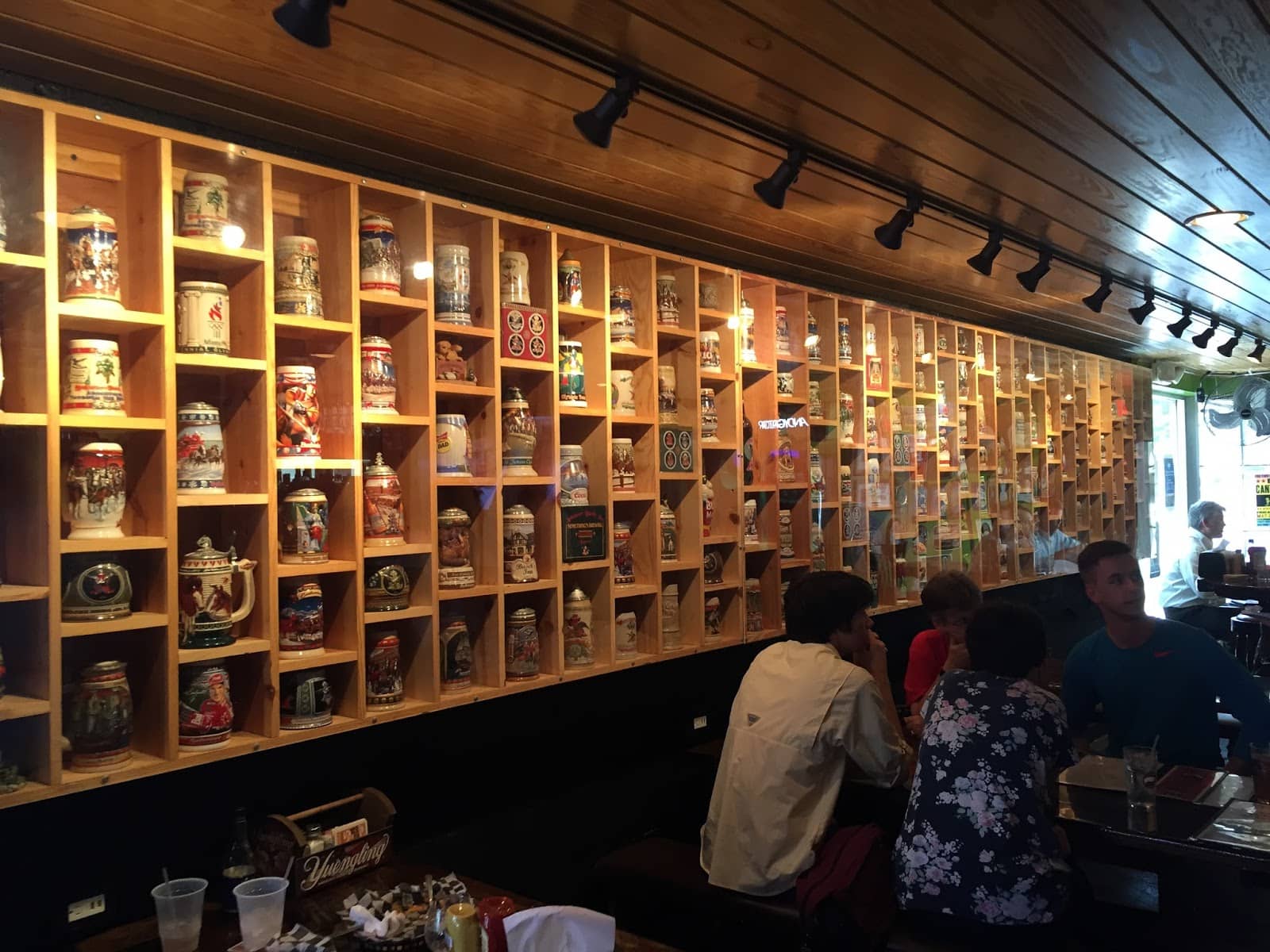 Unique Boutiques & Galleries