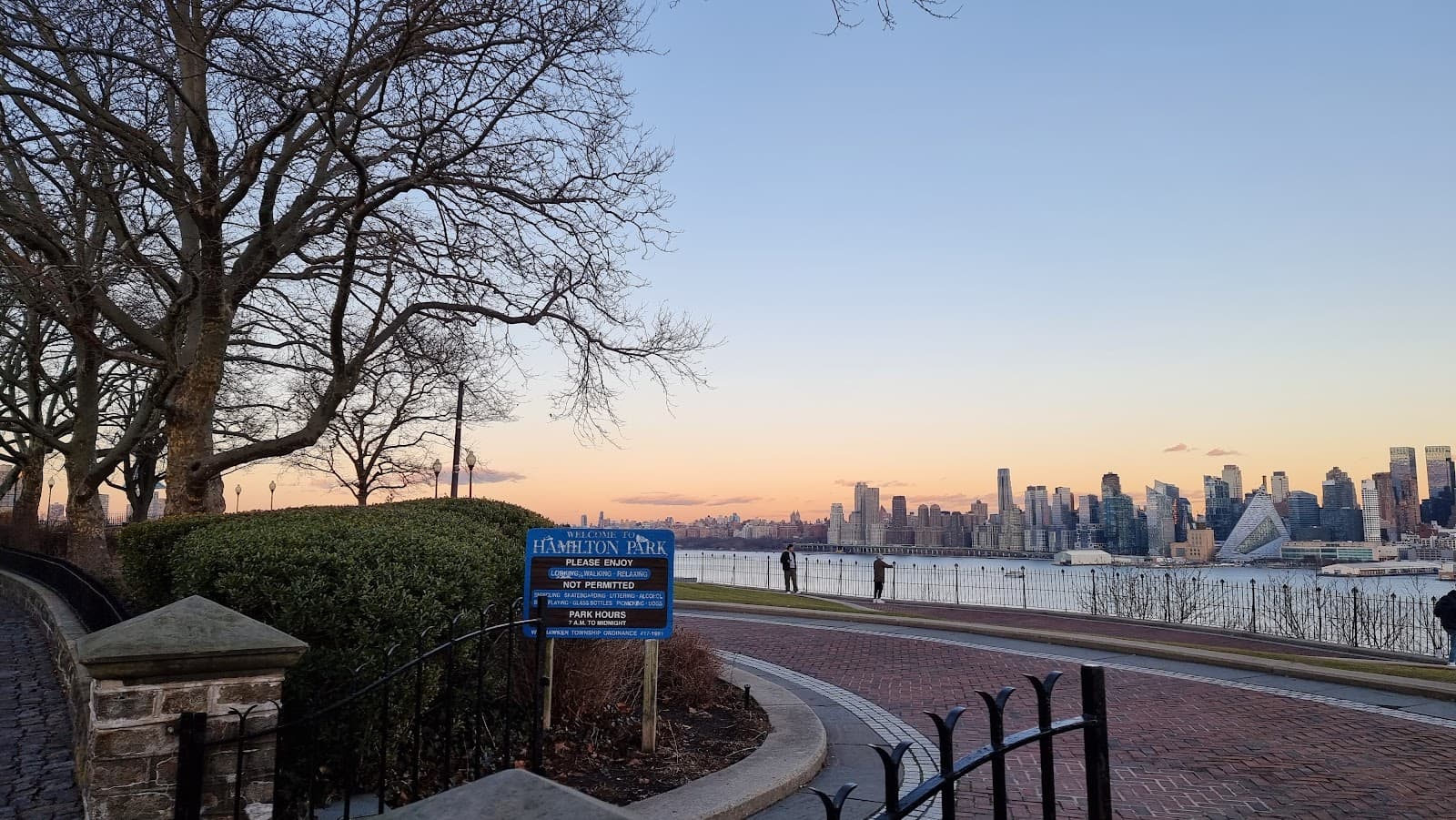 Hamilton Park - Image 1