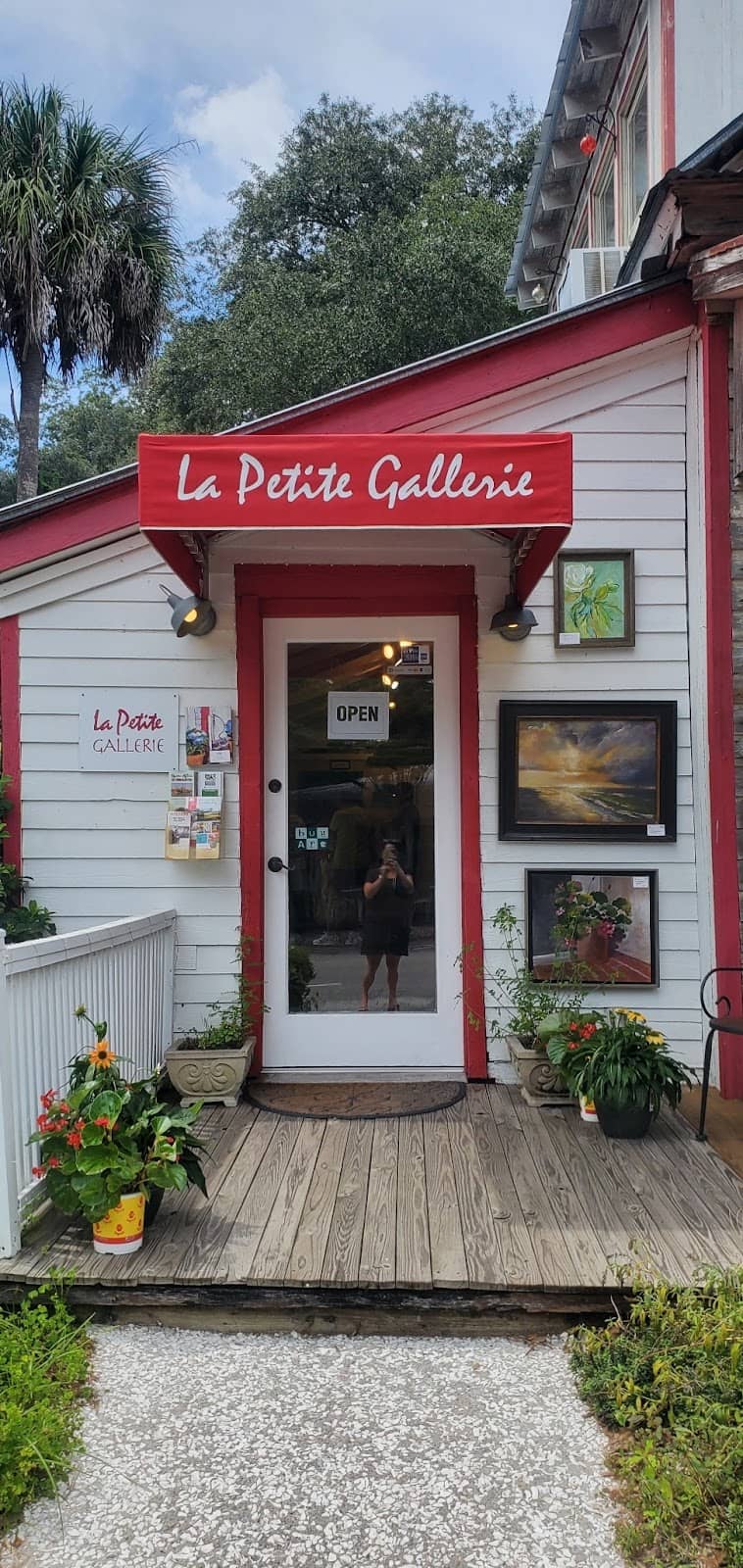 Local Artist Showcases