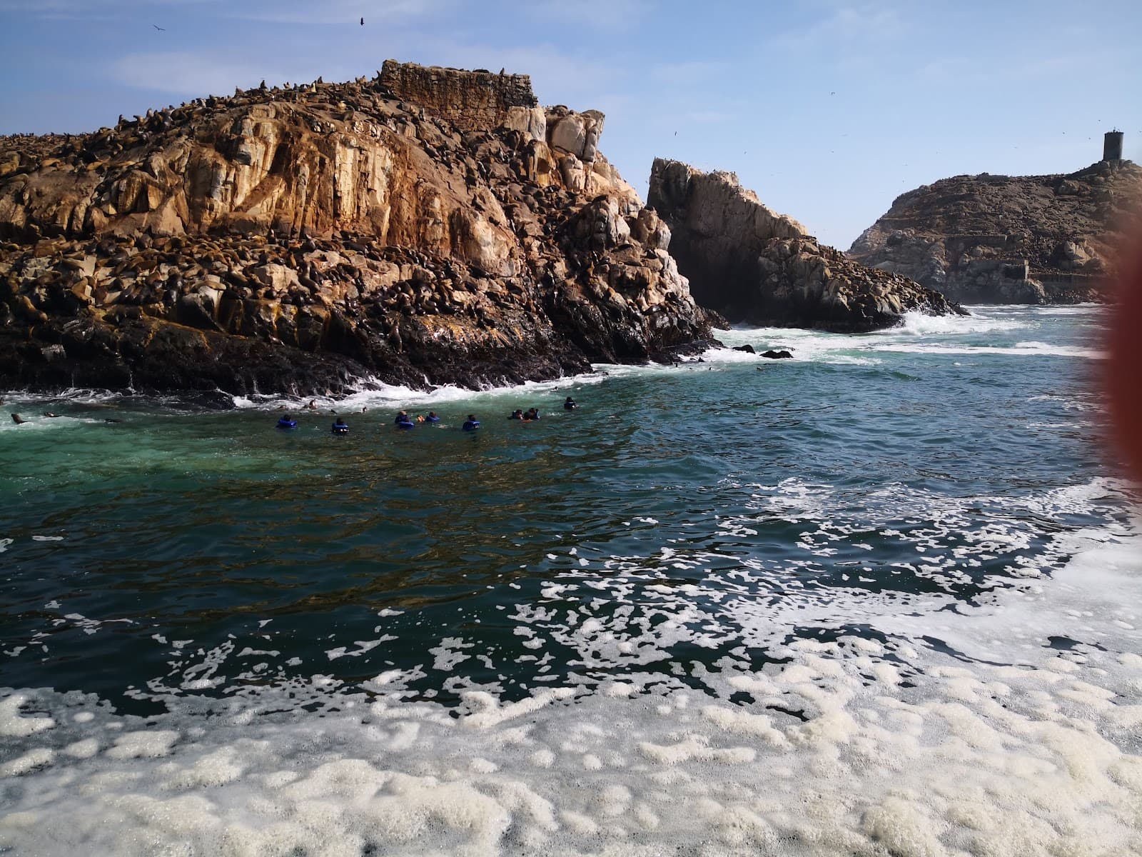 Palomino Islands Lima - Image 1