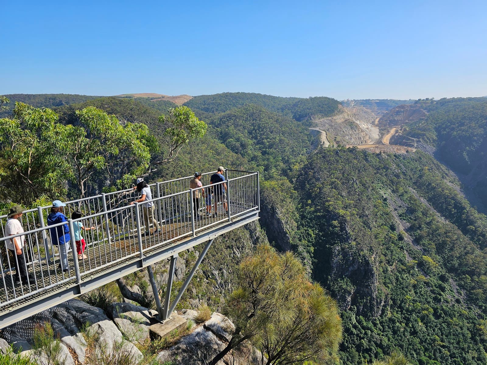 Bungonia Lookdown Lookout - Image 1