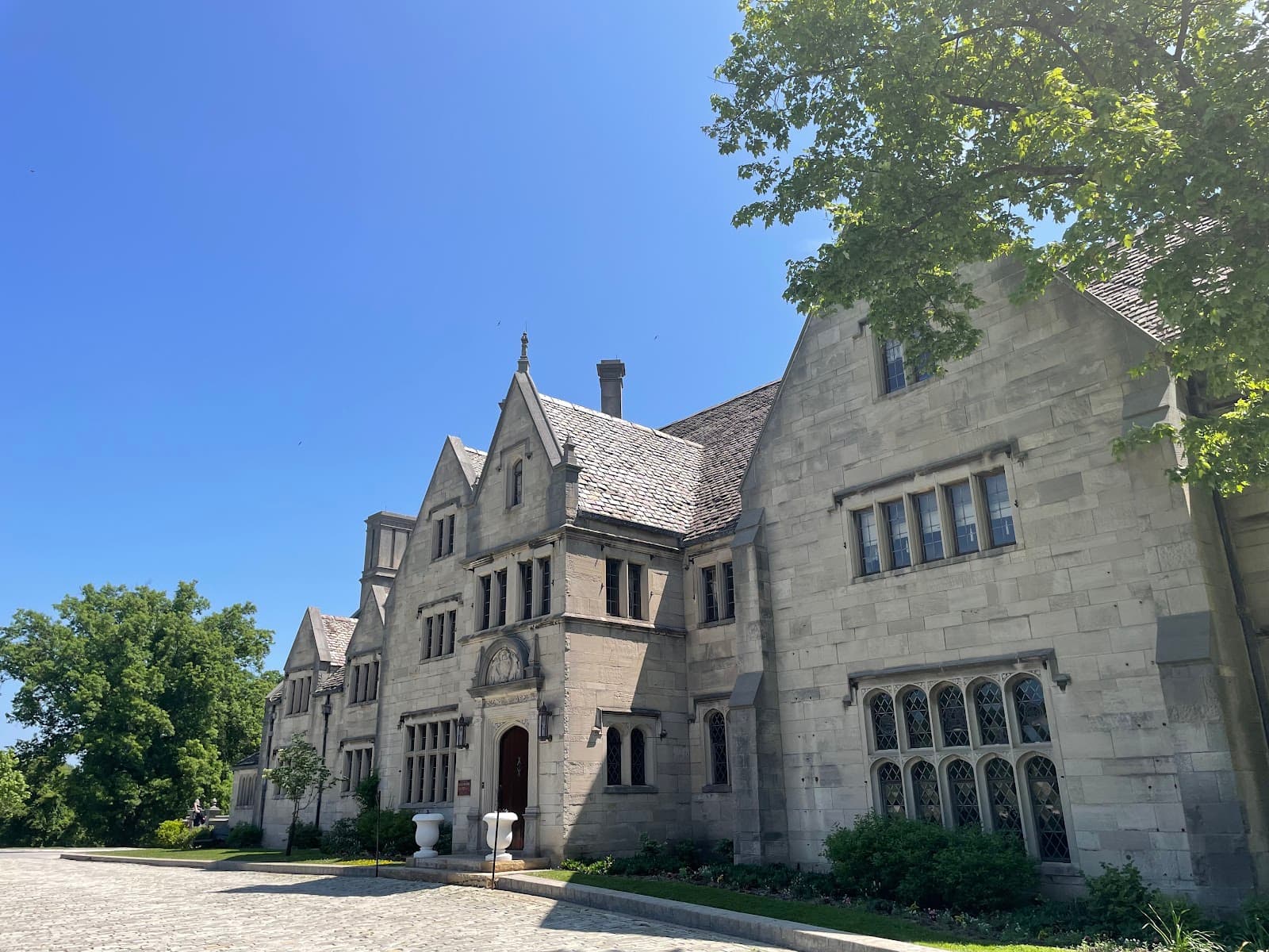 Hartwood Acres Mansion - Image 1