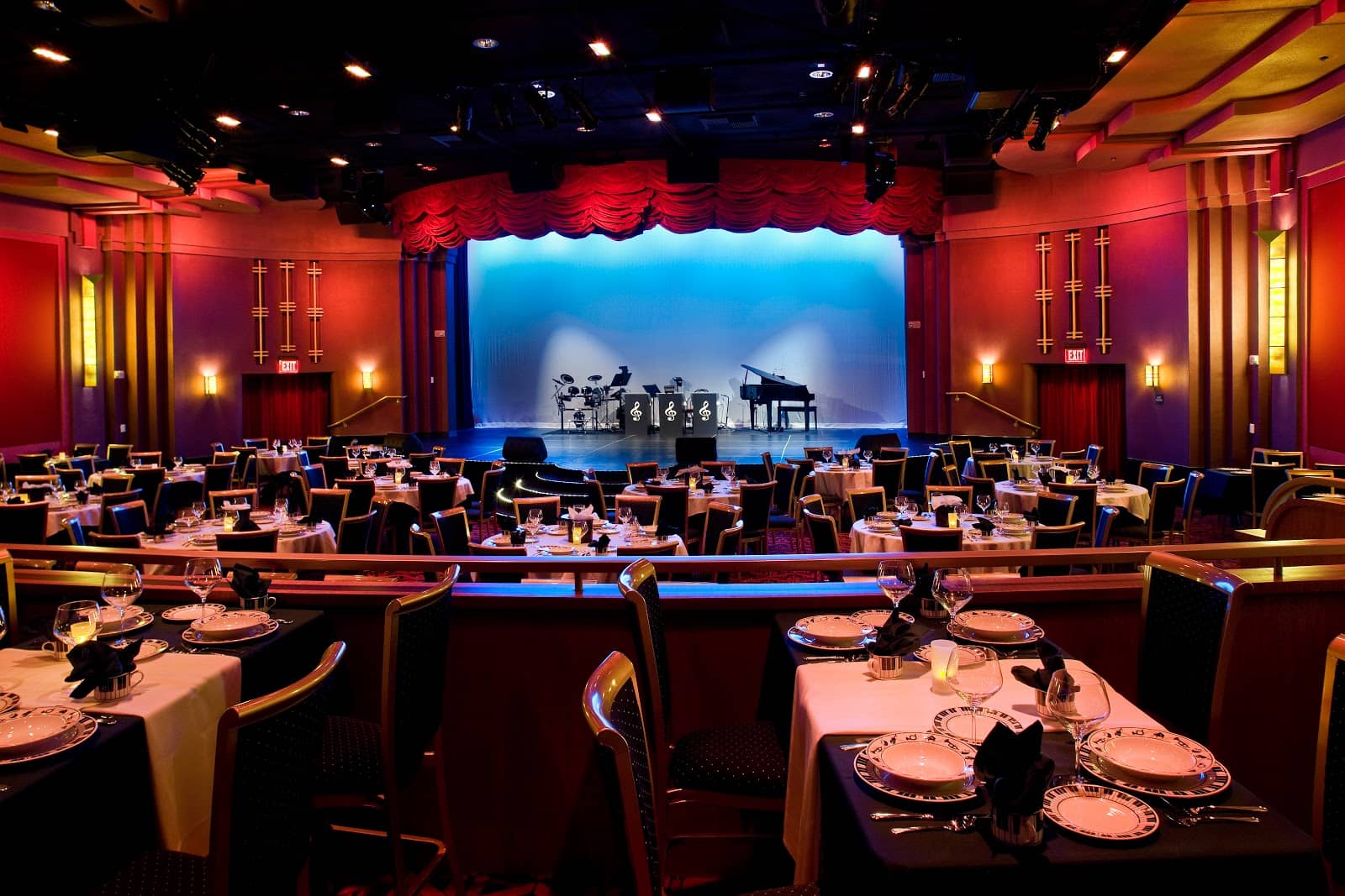 Dinner Theater Experience