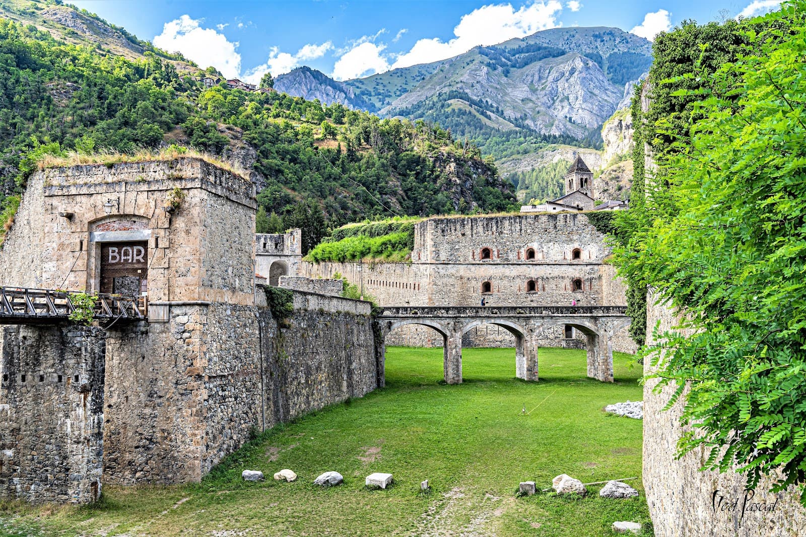 Vinadio Fort (Forte Albertino) - Image 1