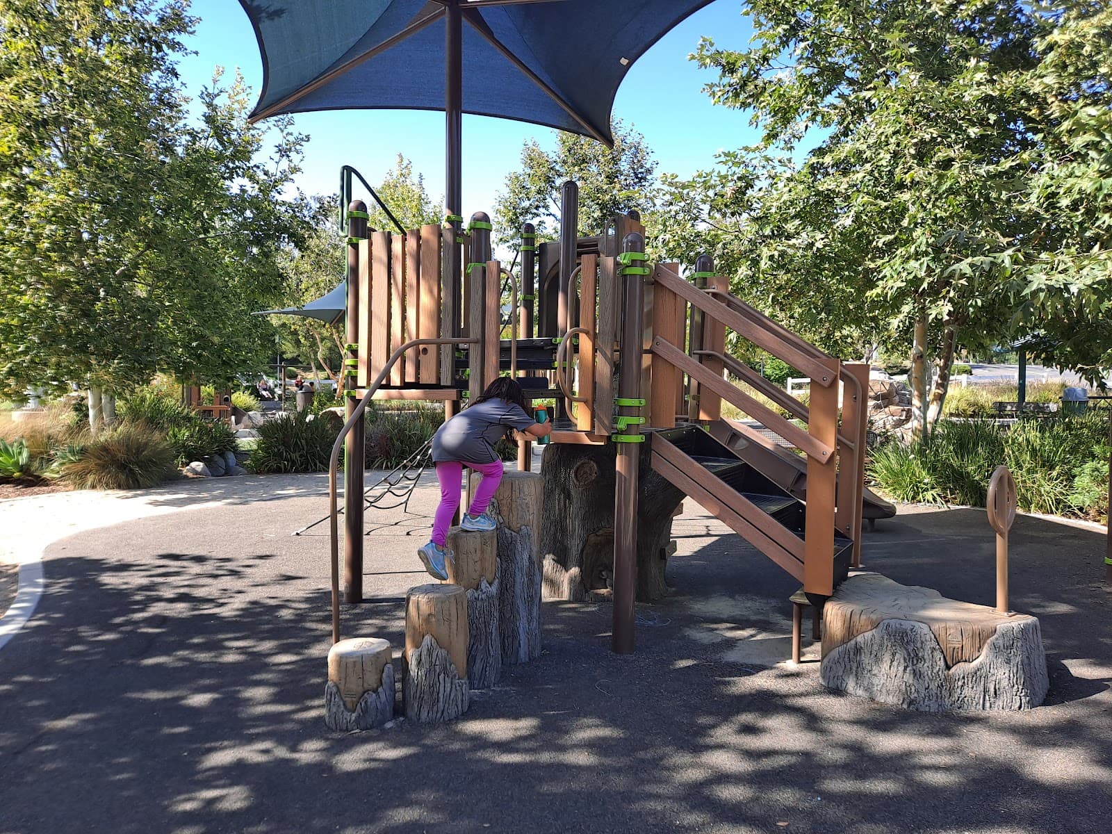 Vista Del Verde Park - Image 1