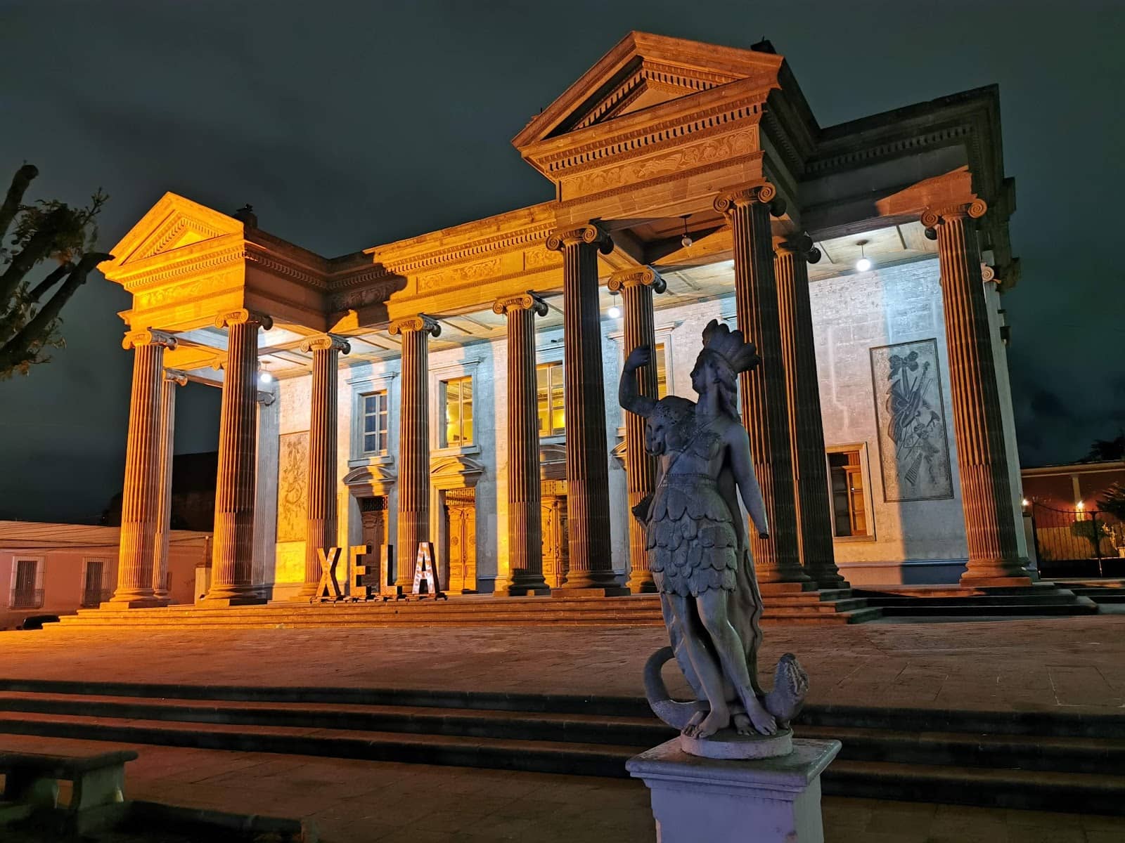 Outdoor Seating Area