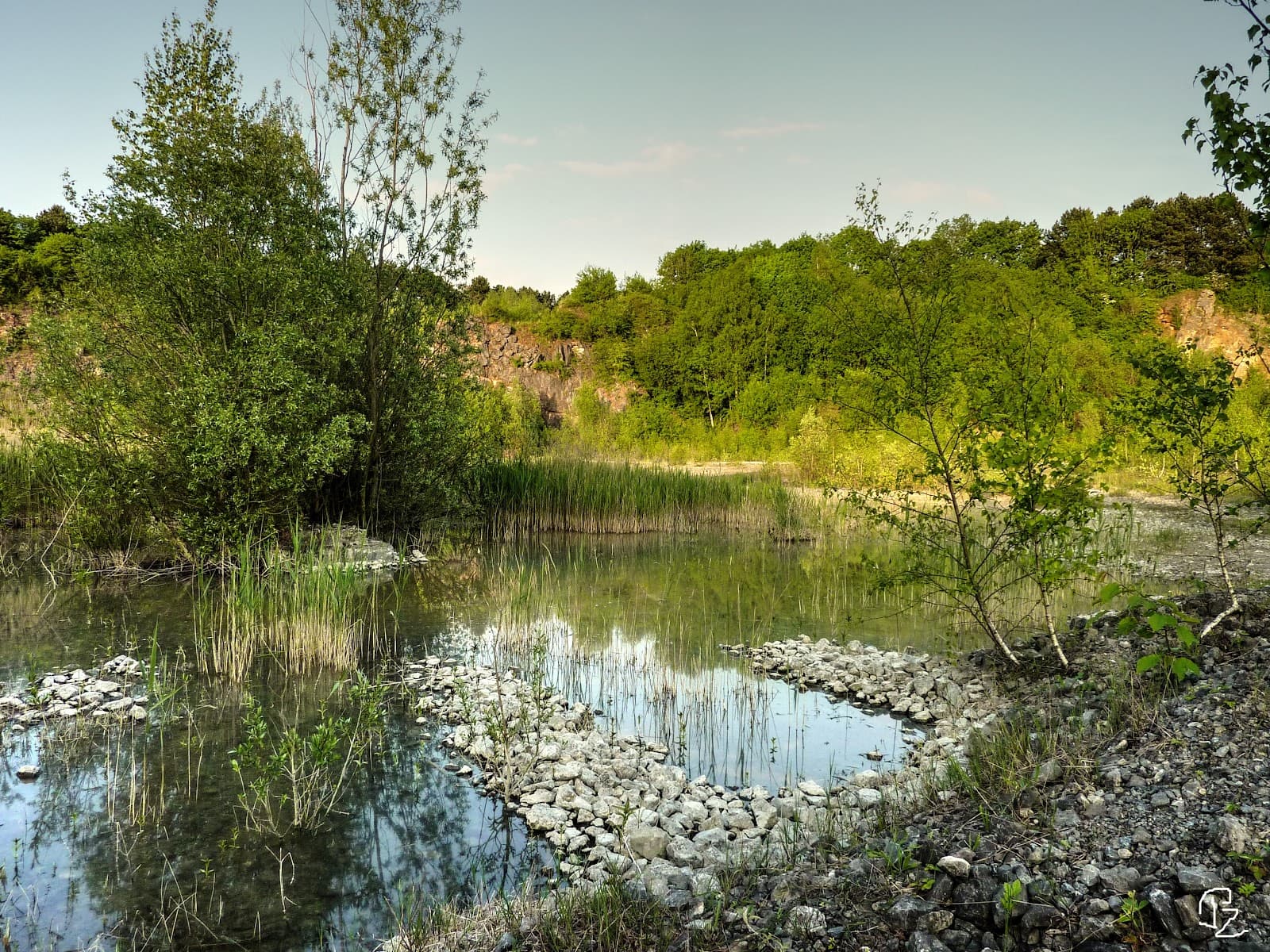 Mont-sur-Marchienne center - Image 1