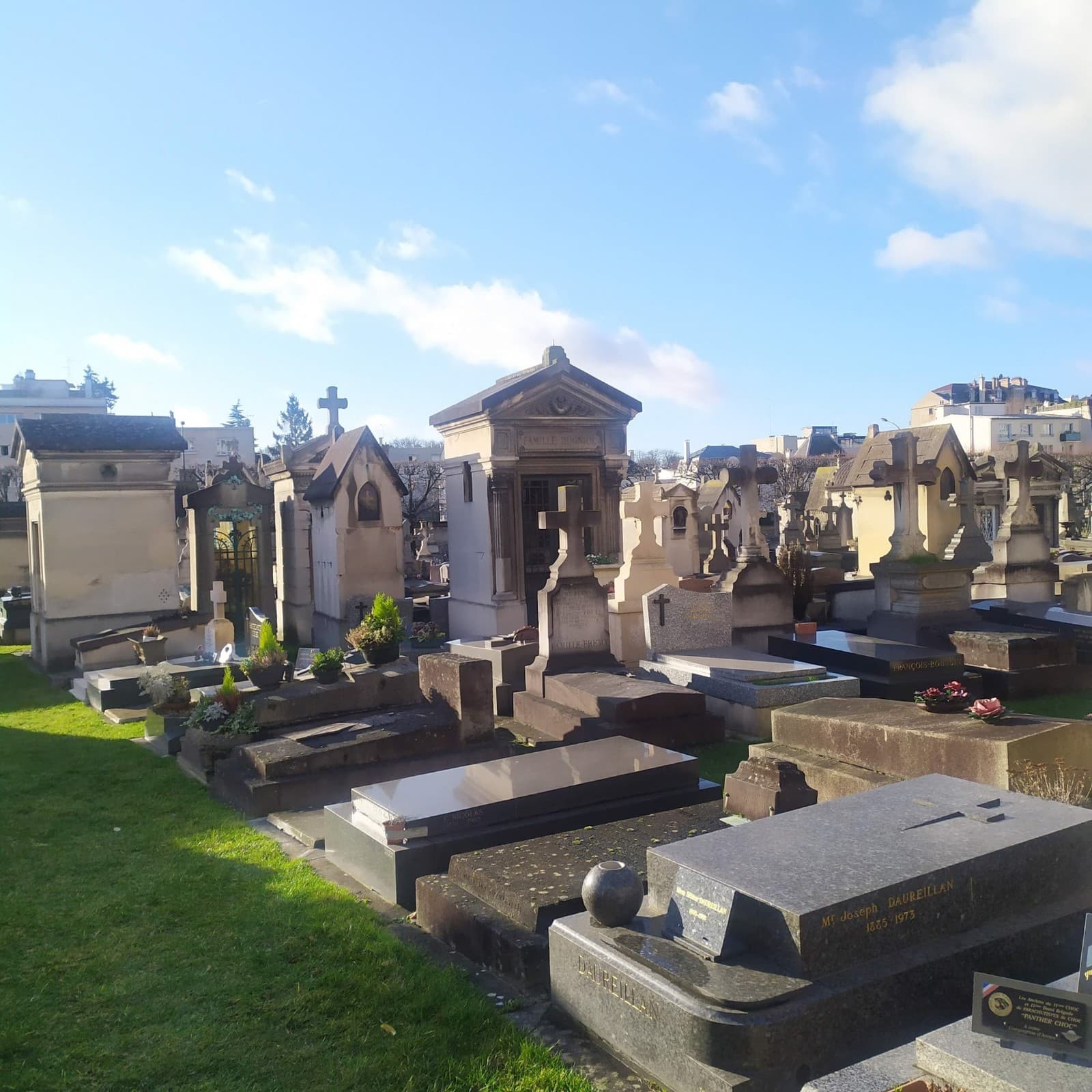 Cimetière de Vincennes - Image 1