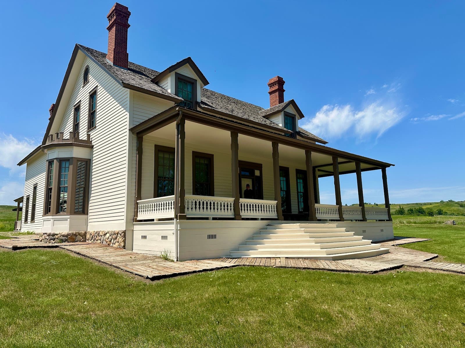Custer House - Image 1