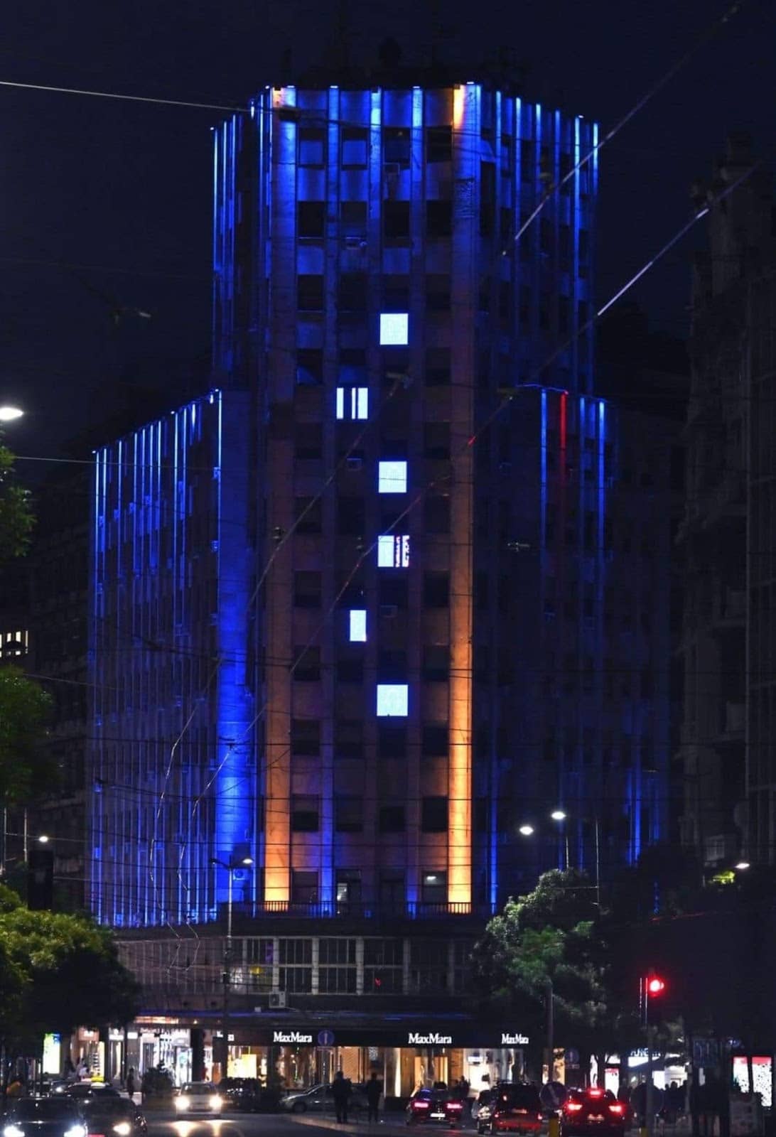 Vertical photo