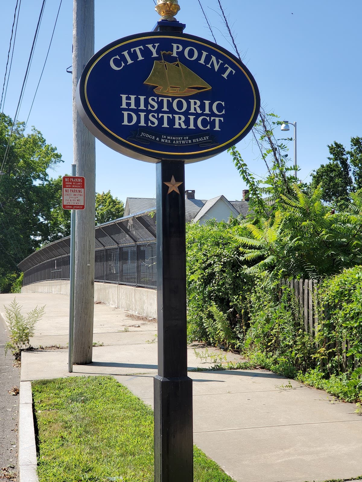 City Point Oyster Point - Image 1