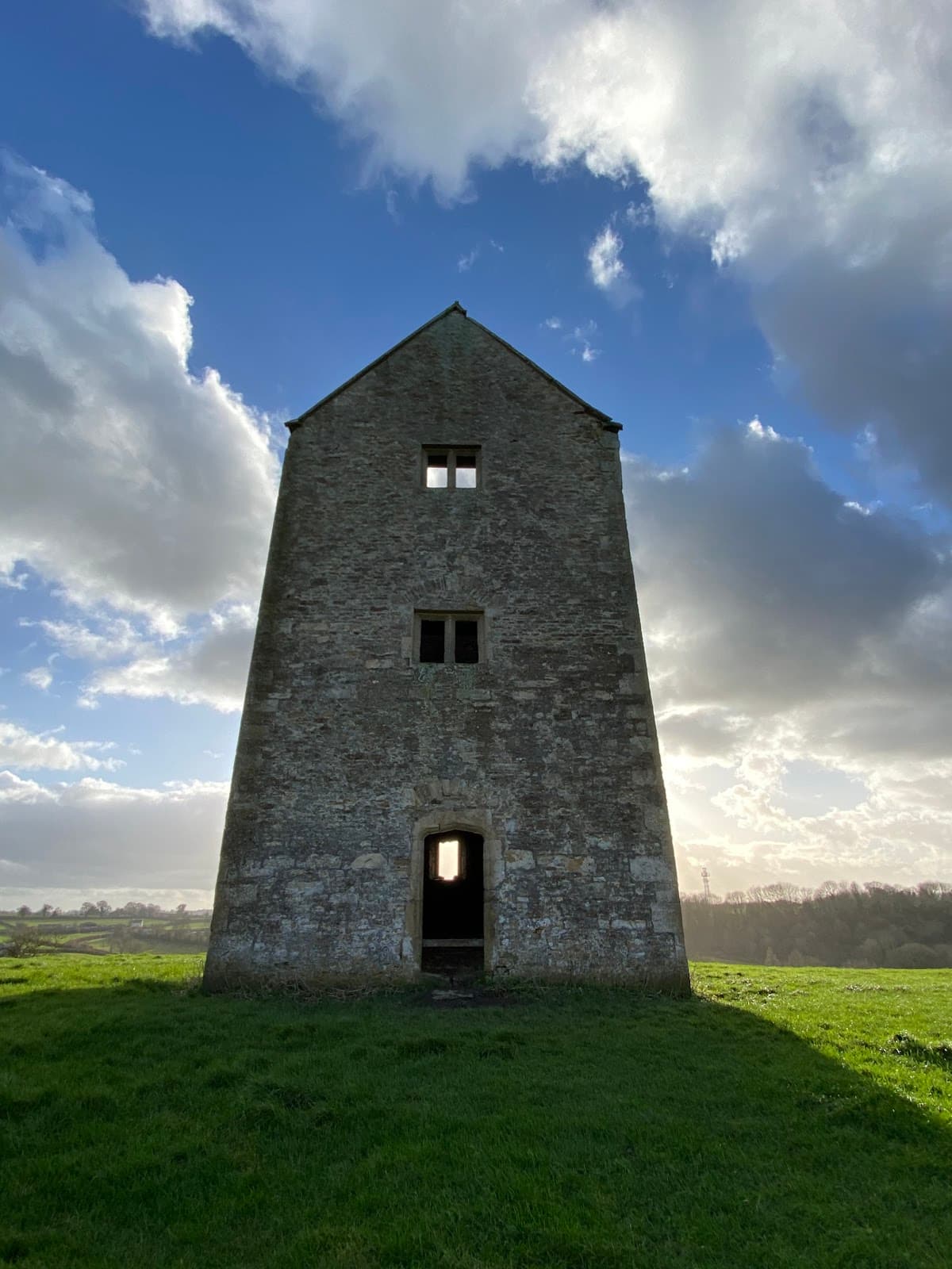 Bruton Dovecote - Image 1
