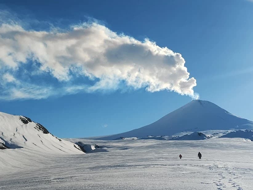 Pichillancahue Glacier Trail - Image 1