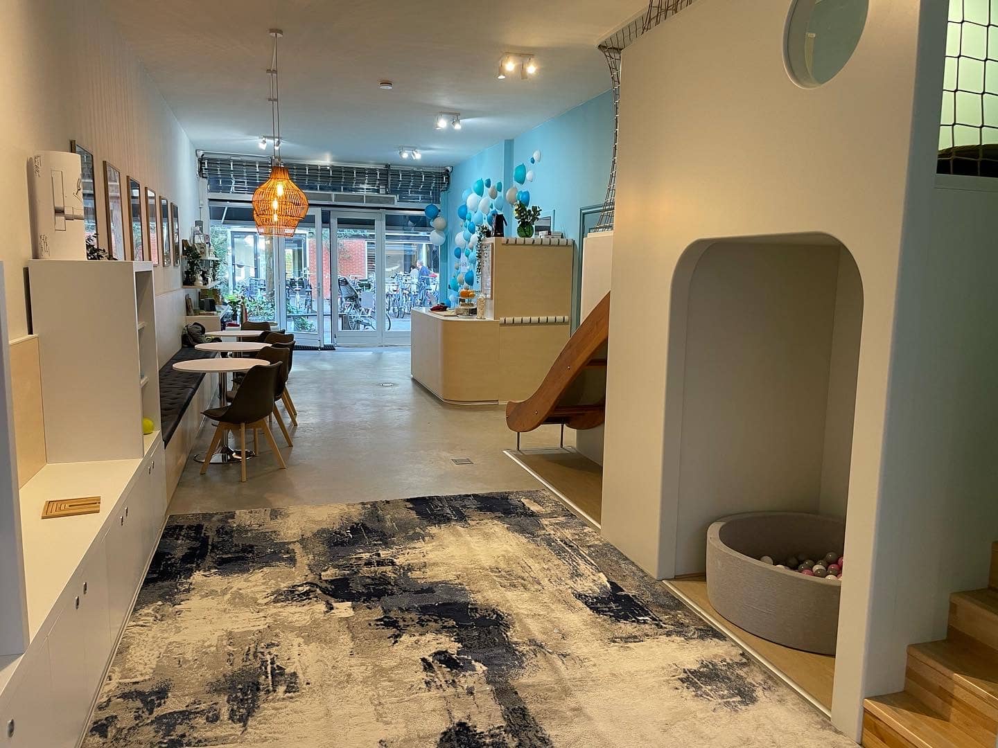 Toys & Crafts Corner