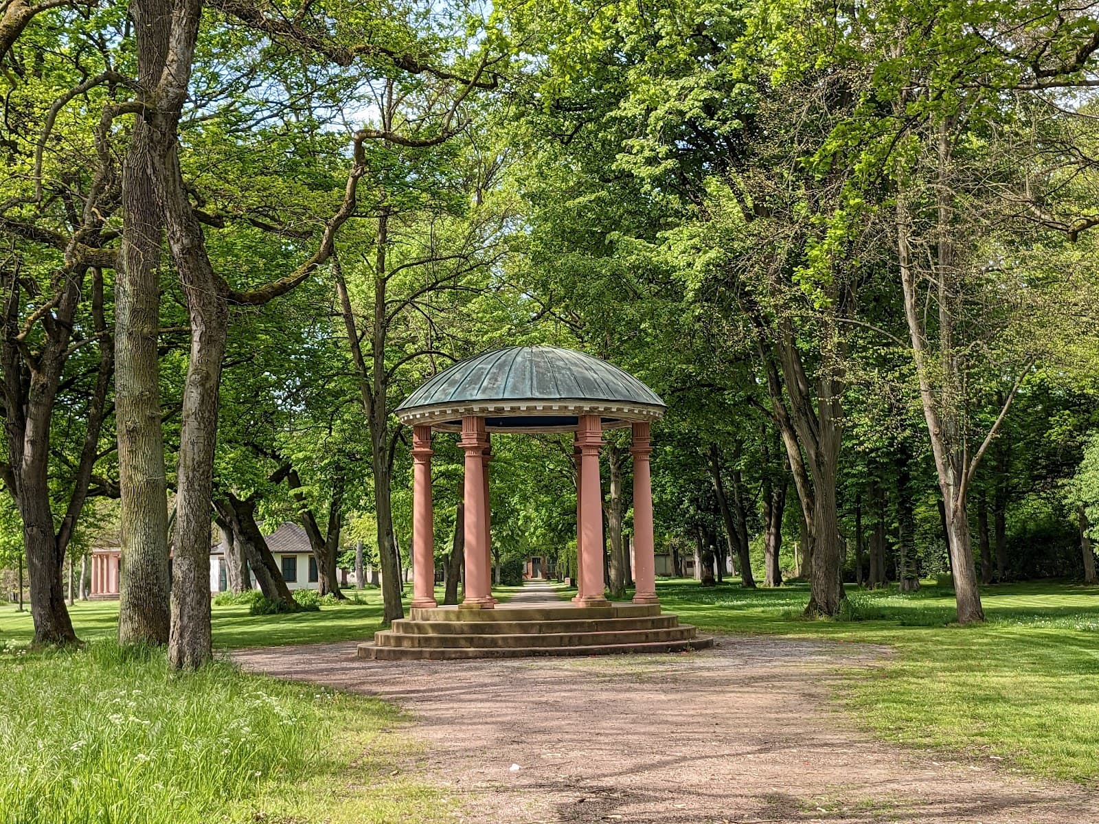 Nilkheim Park - Image 1
