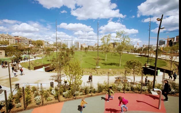 Parc de les Glòries Catalanes - Image 1