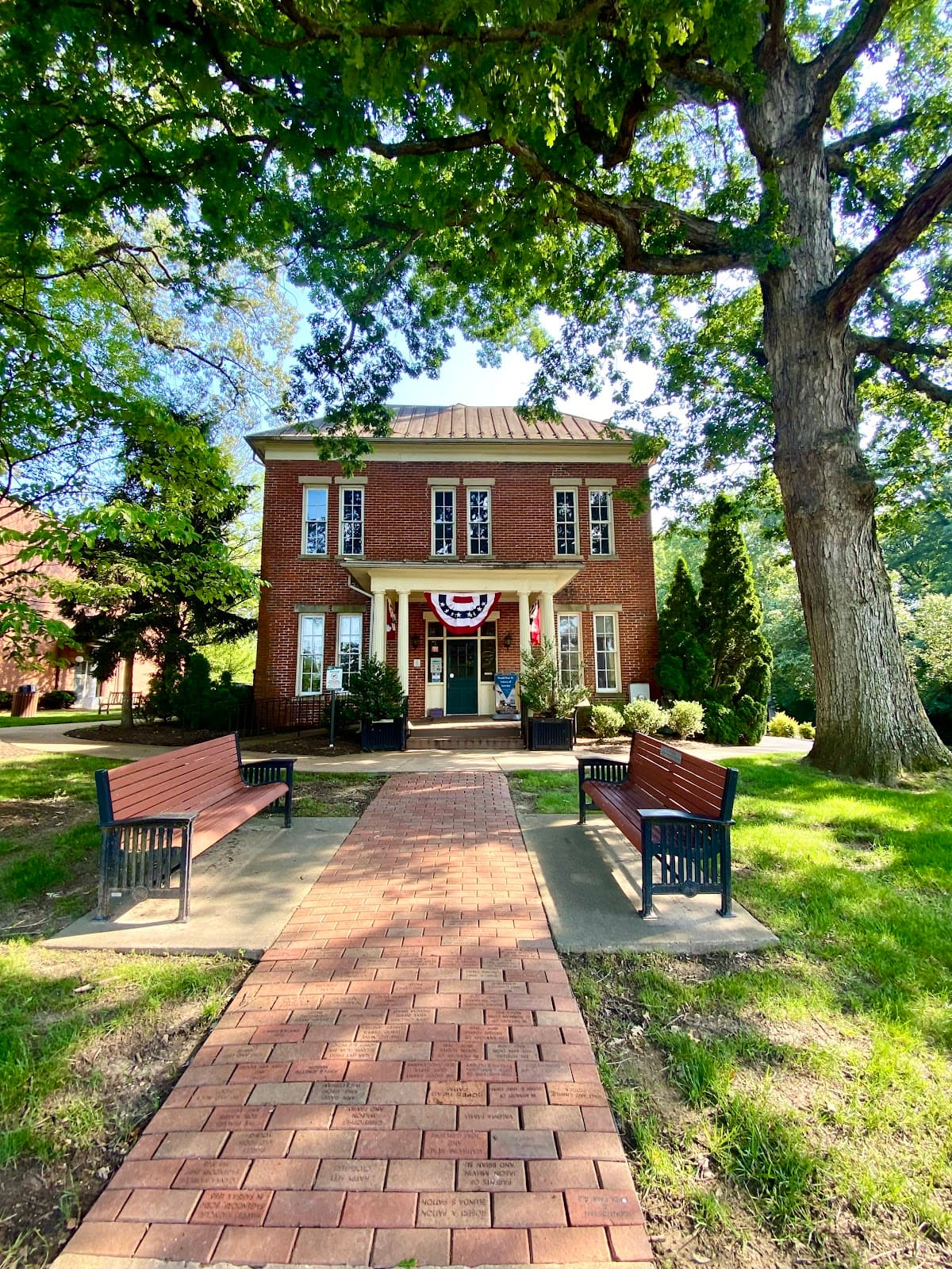 Fairfax Museum and Visitor Center - Image 1
