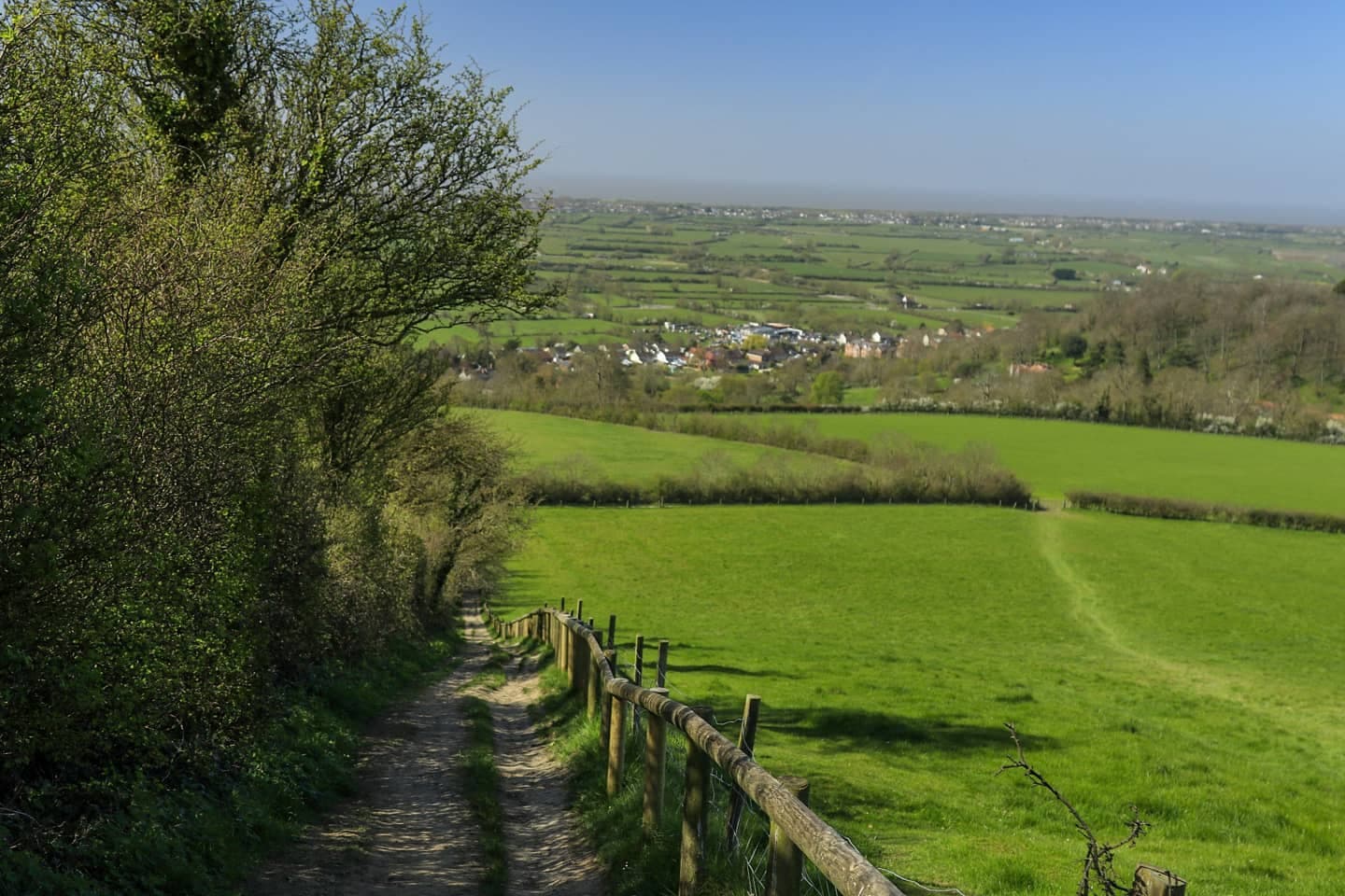 Brent Knoll Somerset - Image 1